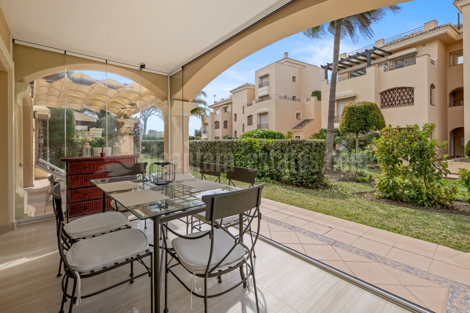 Ground Floor Apartment in Hacienda Elviria, Marbella