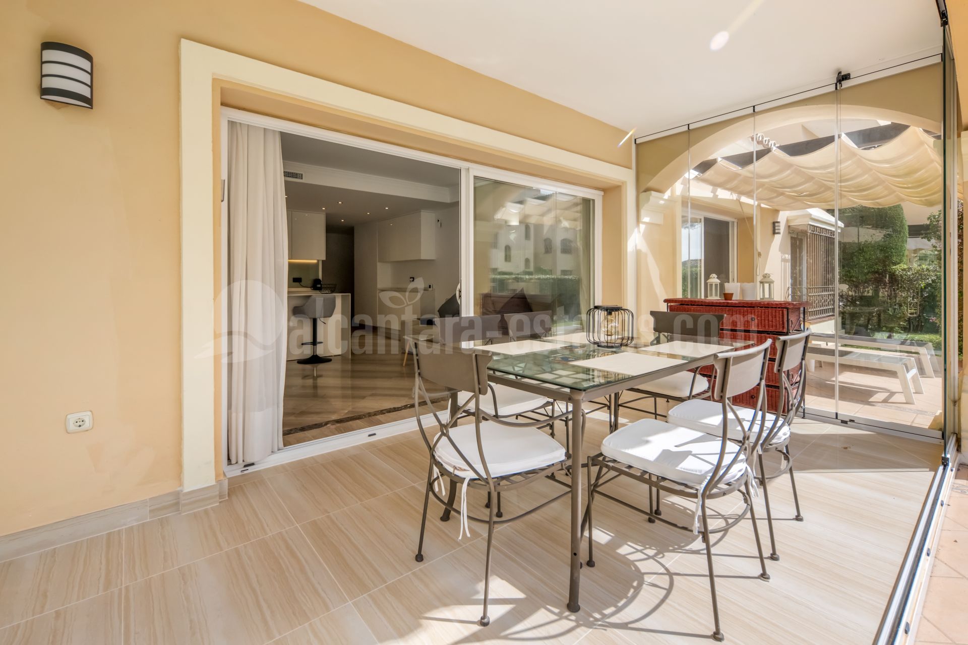 Ground Floor Apartment in Hacienda Elviria, Marbella