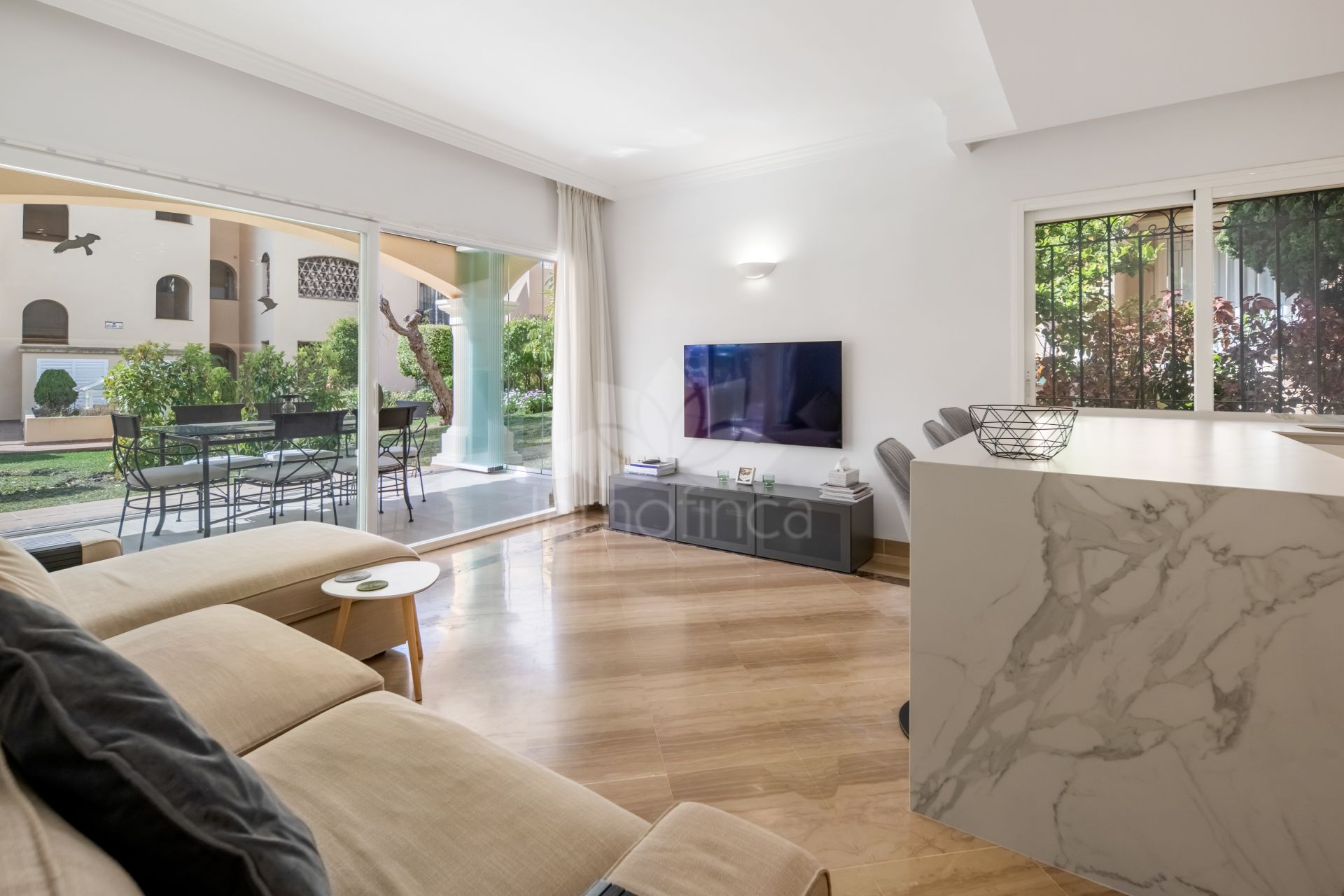 Ground Floor Apartment in Hacienda Elviria, Marbella