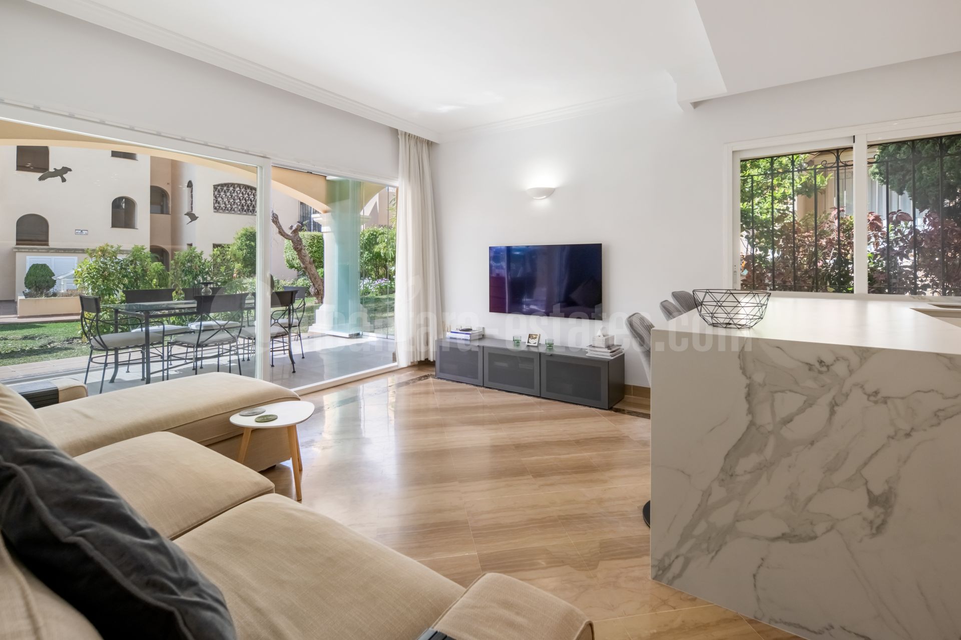 Ground Floor Apartment in Hacienda Elviria, Marbella