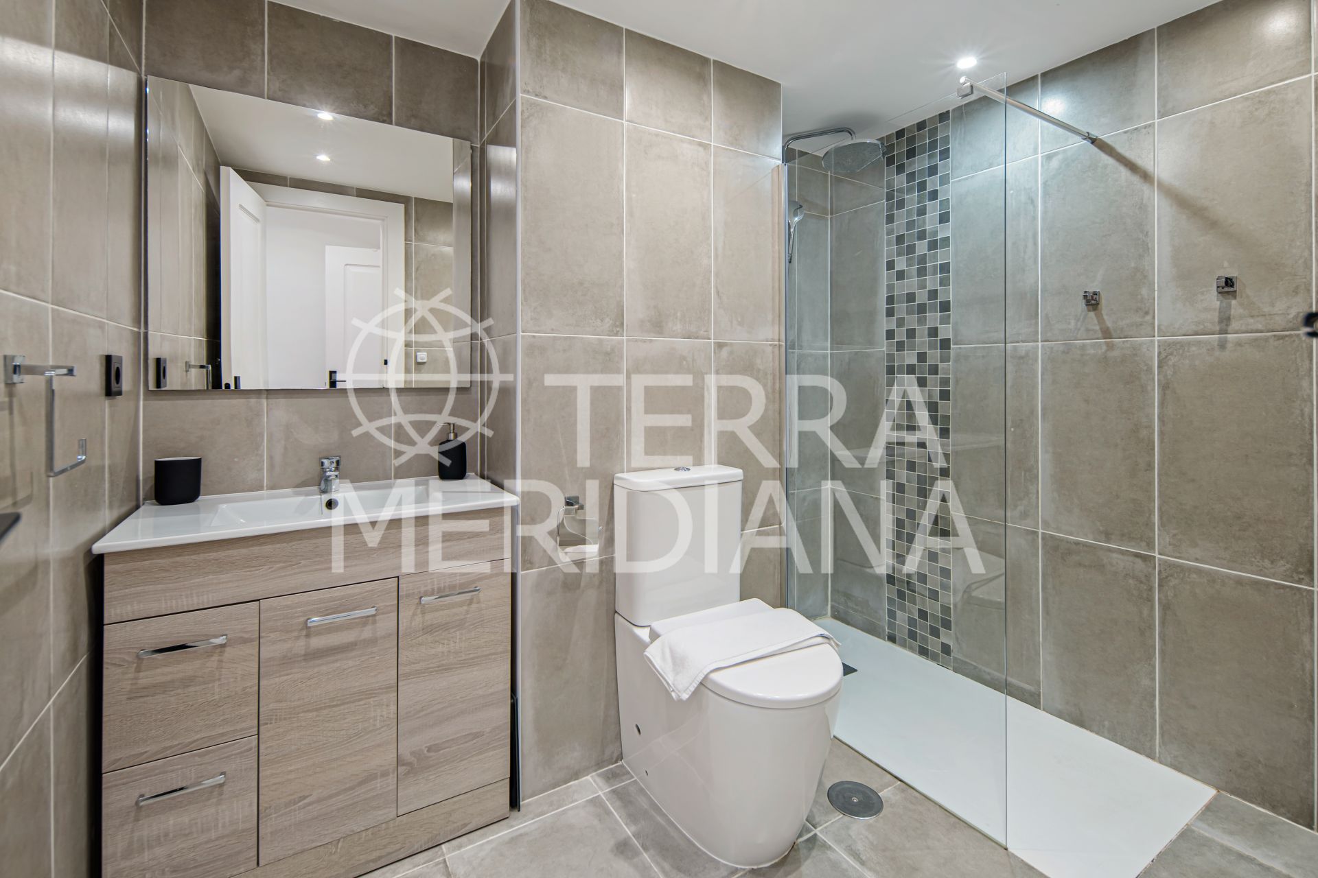 Duplex in Nueva Andalucia, Marbella