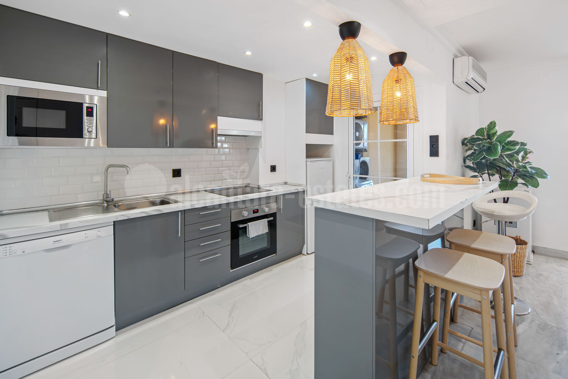 Duplex en Nueva Andalucia, Marbella