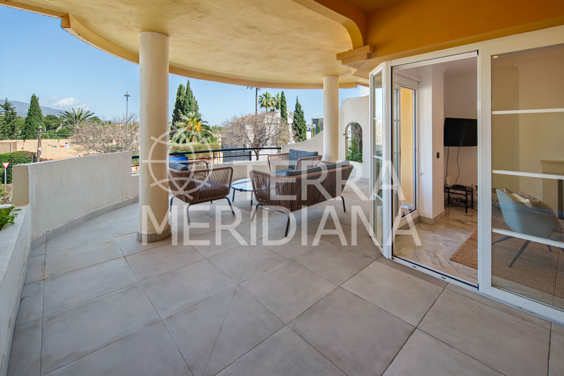 Duplex in Nueva Andalucia, Marbella