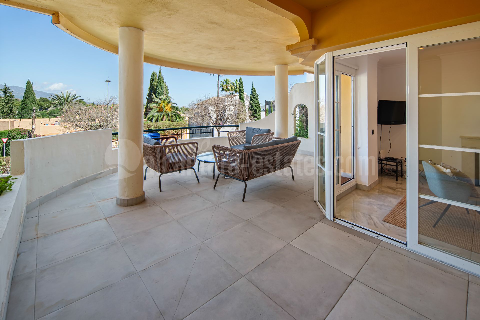 Duplex en Nueva Andalucia, Marbella
