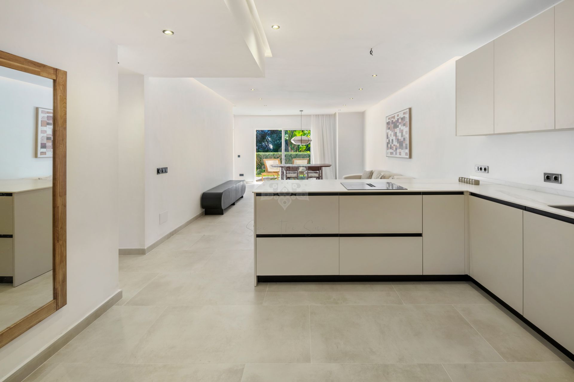 Apartment in Nueva Andalucia, Marbella