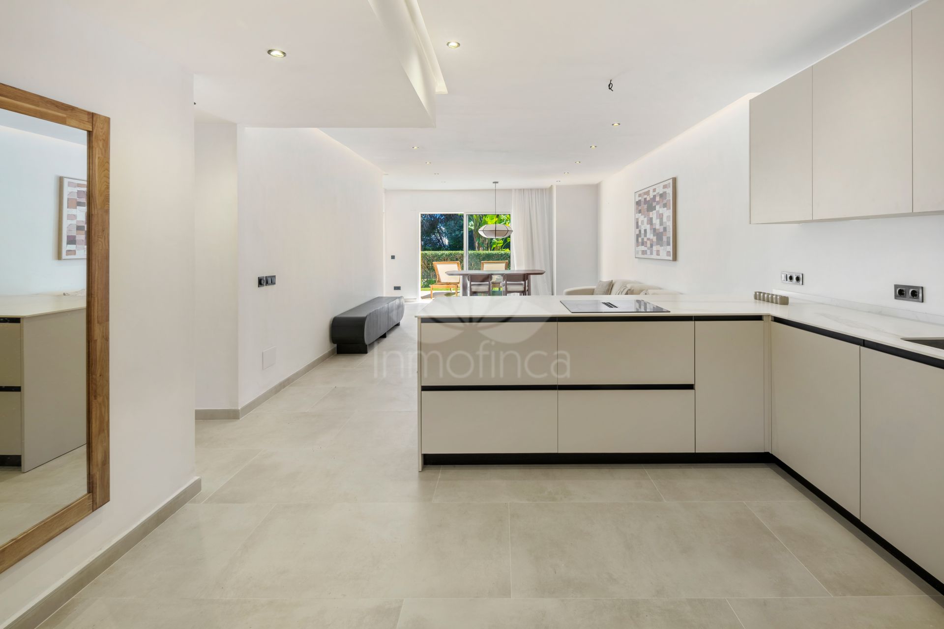 Apartamento en Nueva Andalucia, Marbella