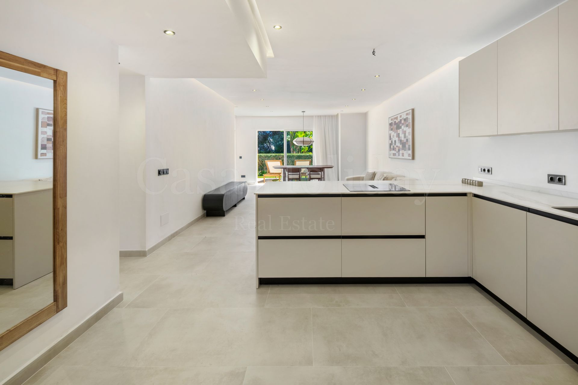 Apartamento en Nueva Andalucia, Marbella