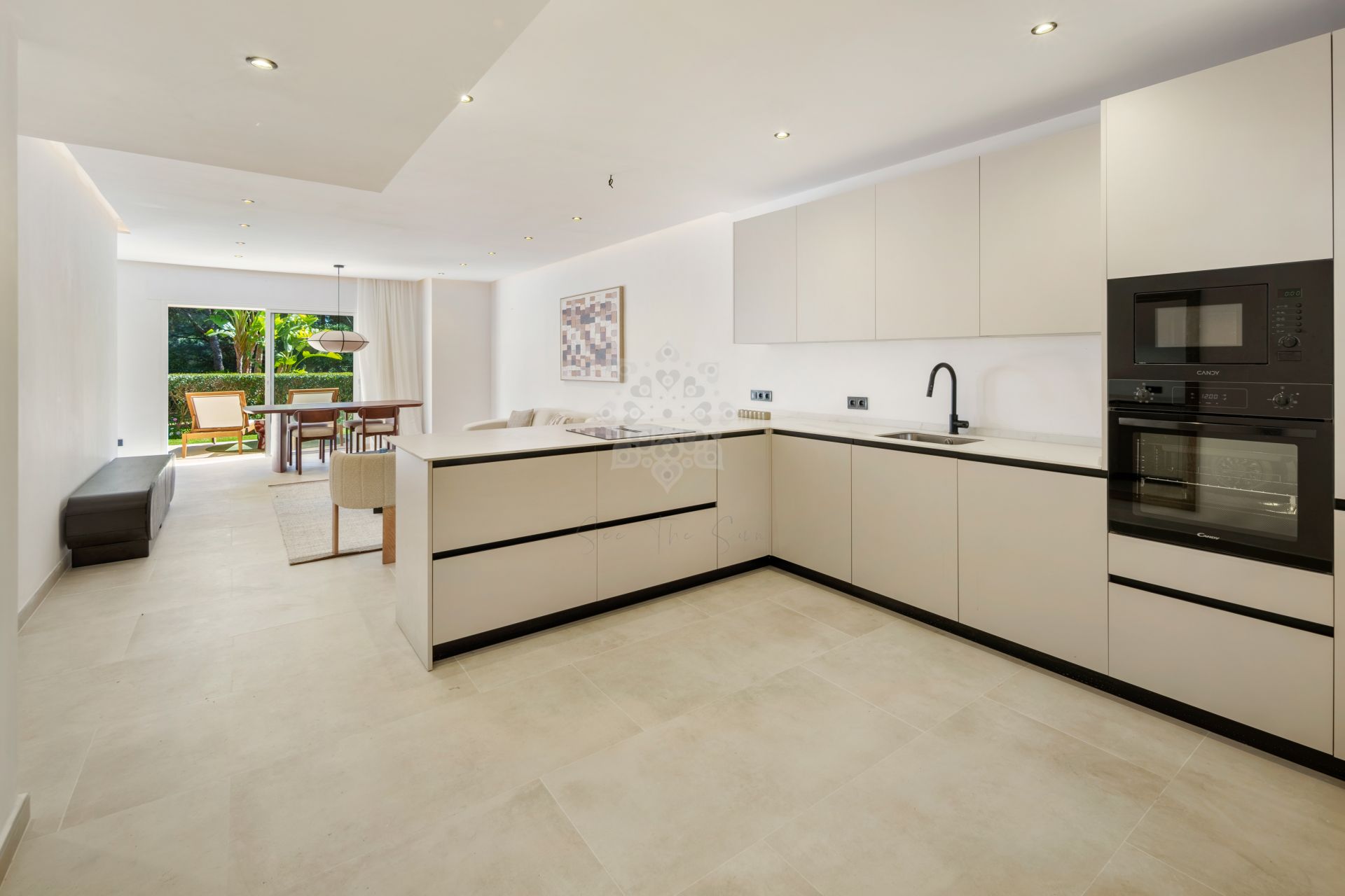 Apartment in Nueva Andalucia, Marbella