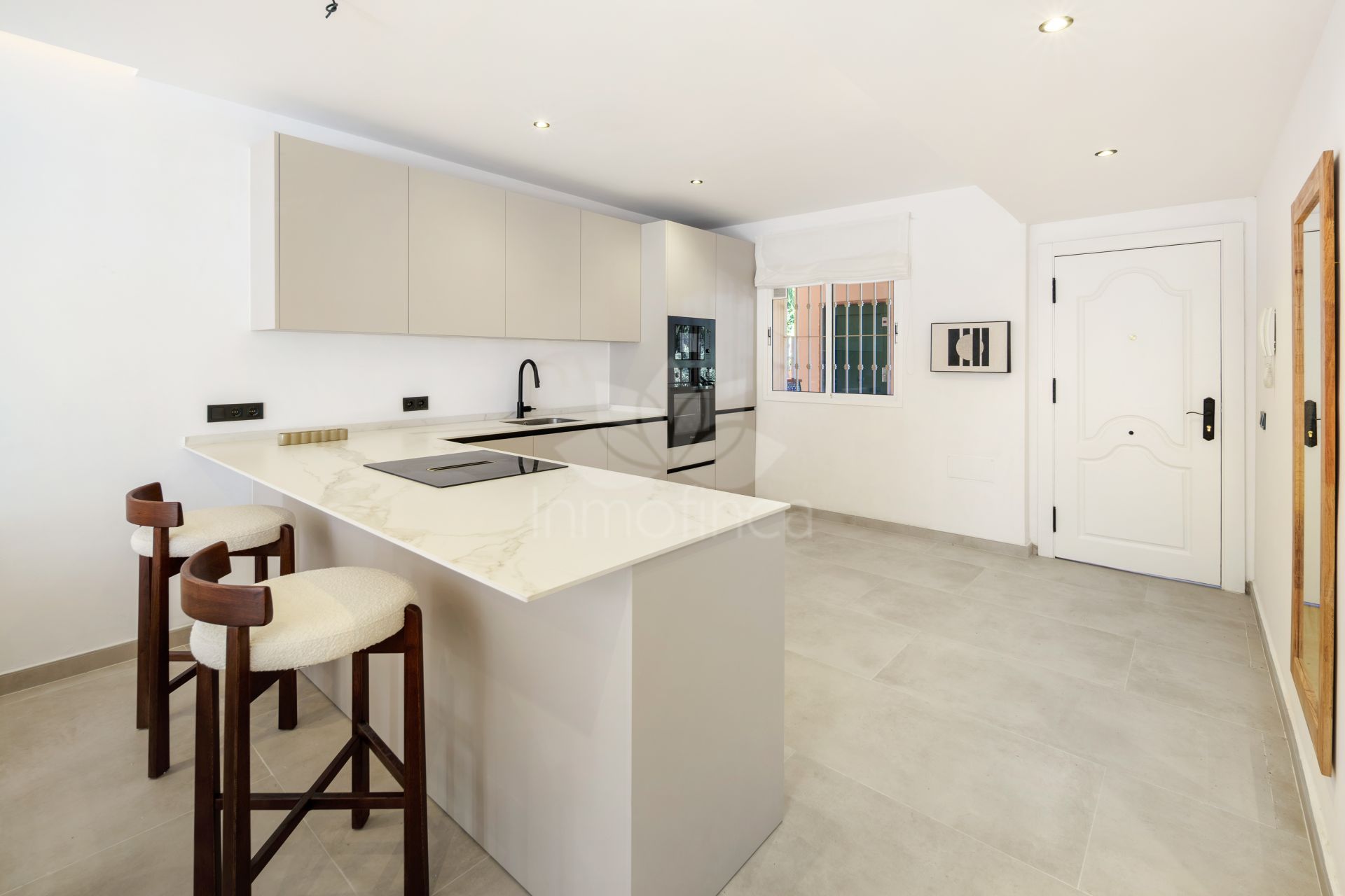 Apartamento en Nueva Andalucia, Marbella