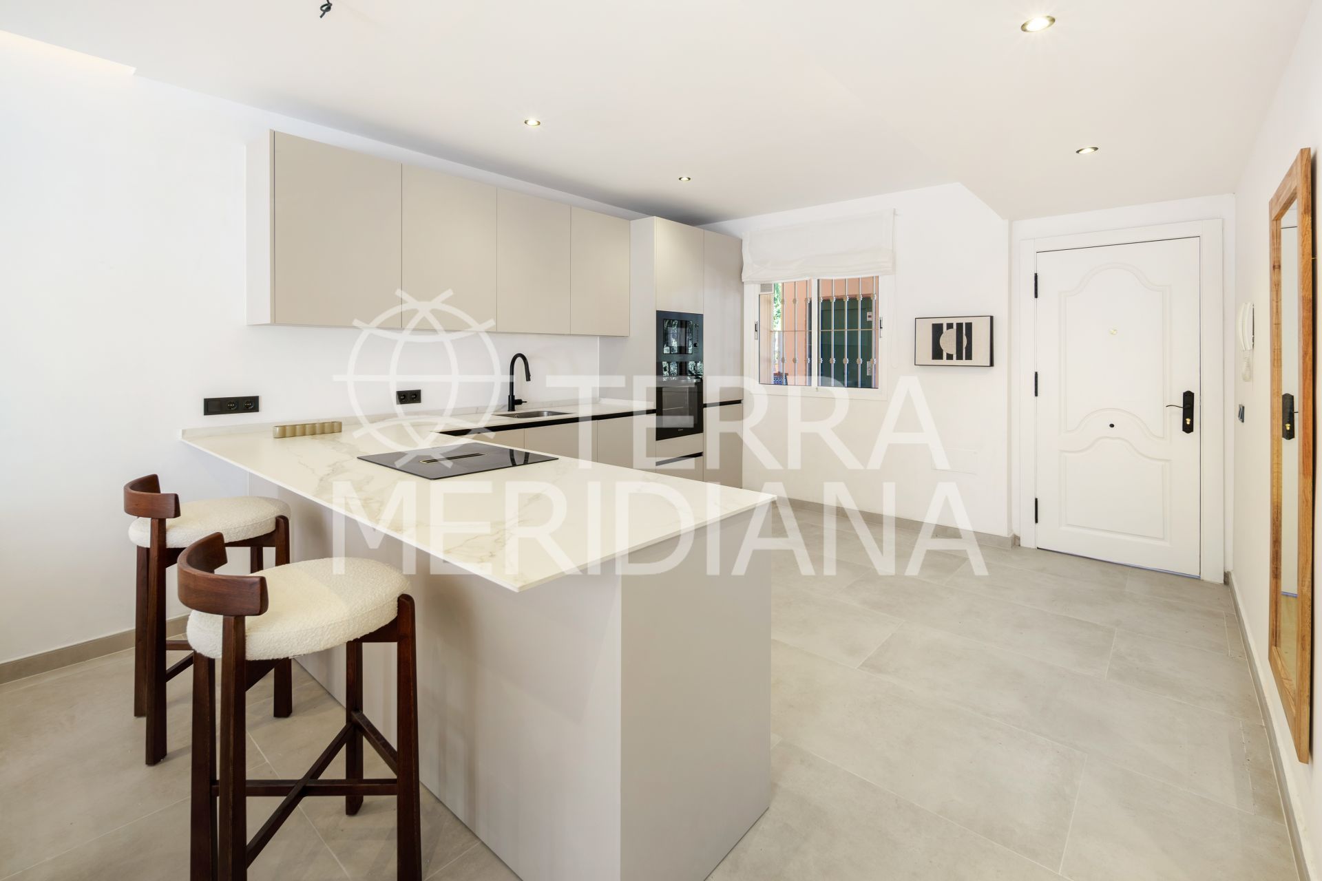 Apartment in Nueva Andalucia, Marbella