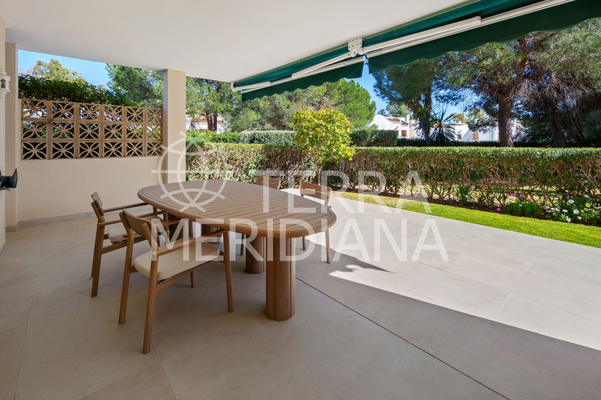 Apartment in Nueva Andalucia, Marbella