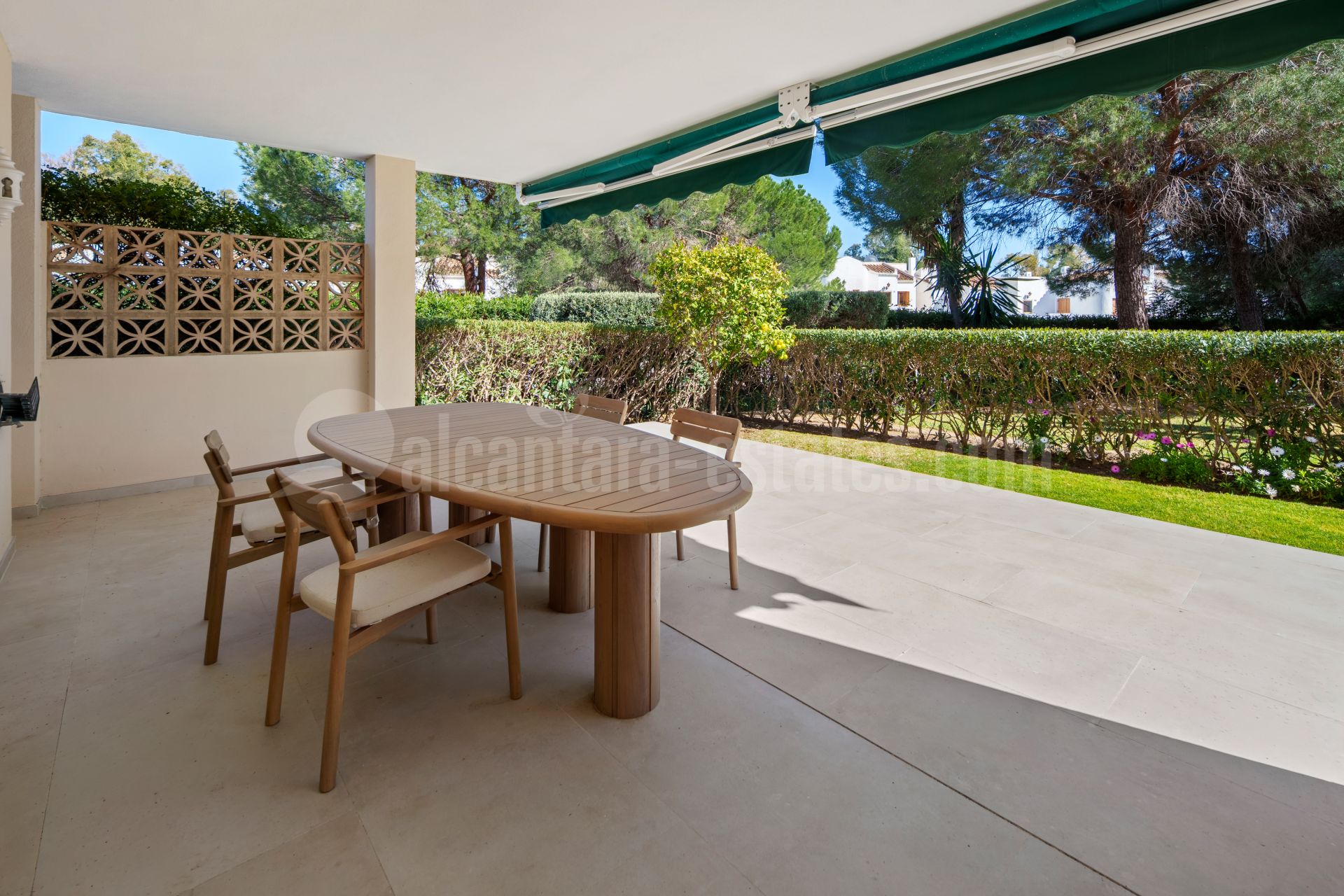 Apartment in Nueva Andalucia, Marbella