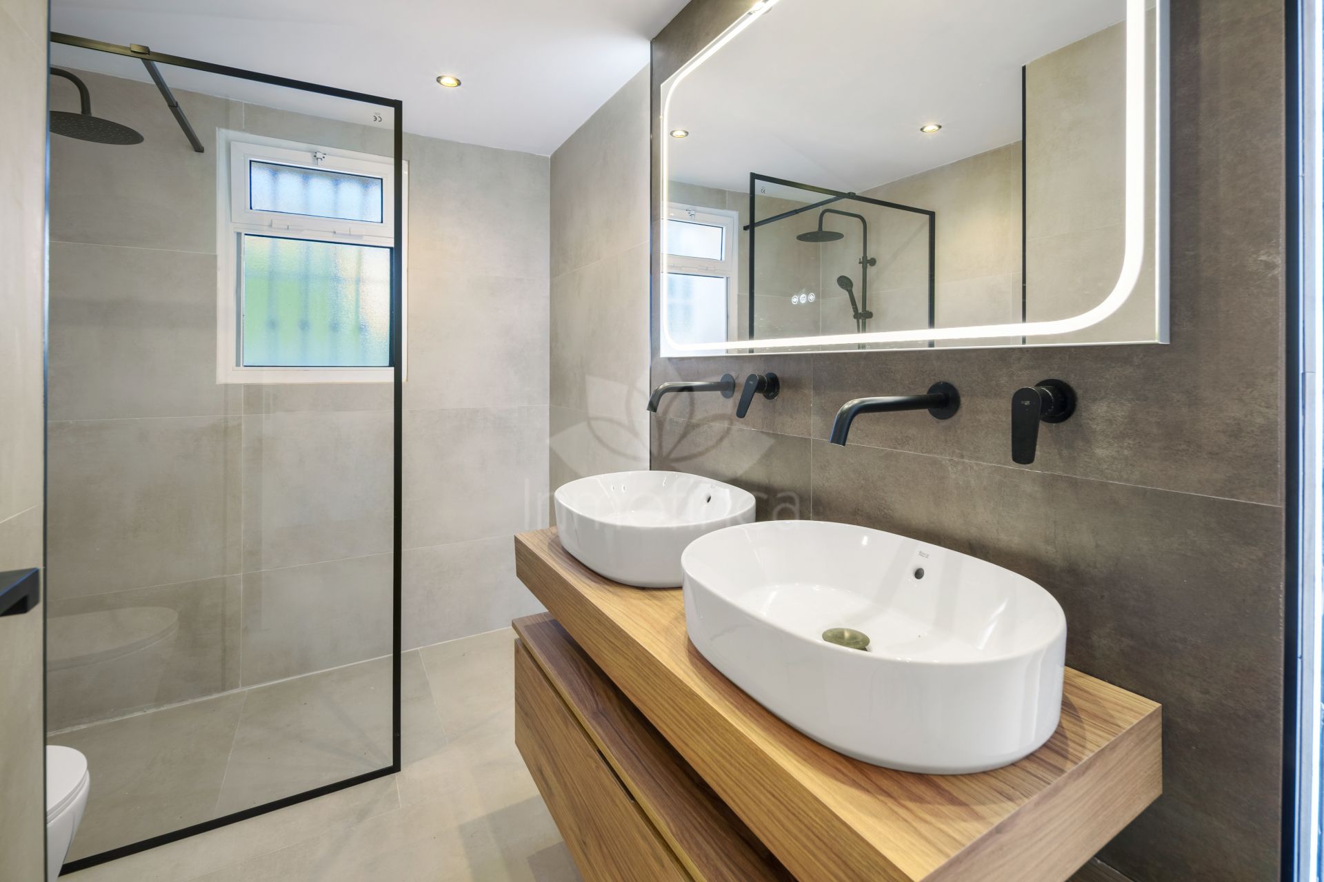 Apartamento en Nueva Andalucia, Marbella