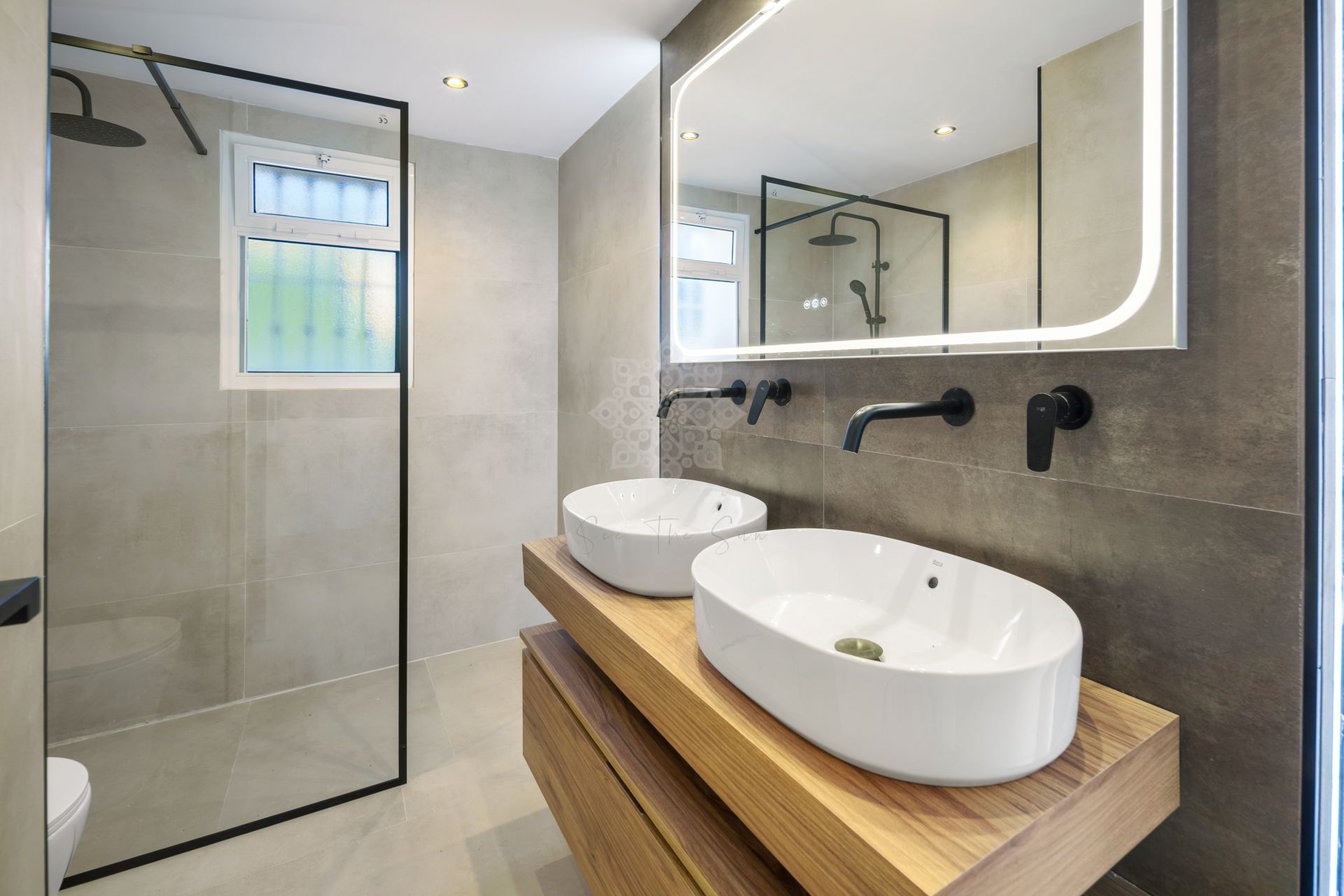 Apartment in Nueva Andalucia, Marbella