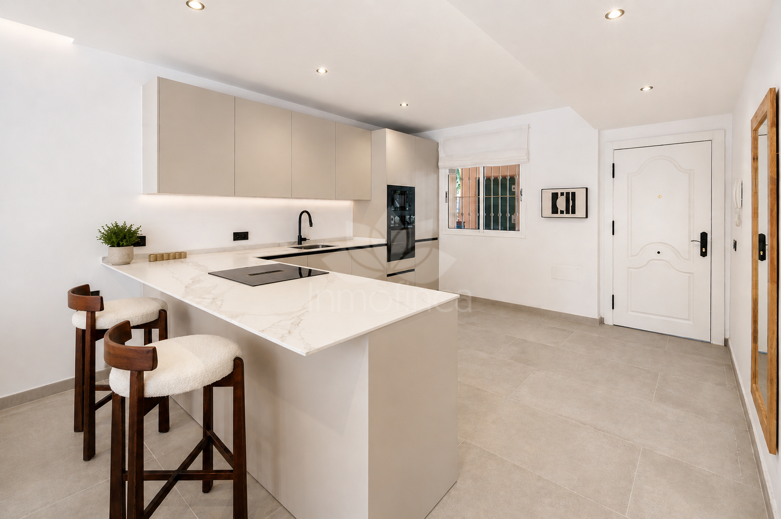 Ground Floor Apartment in Nueva Andalucia, Marbella