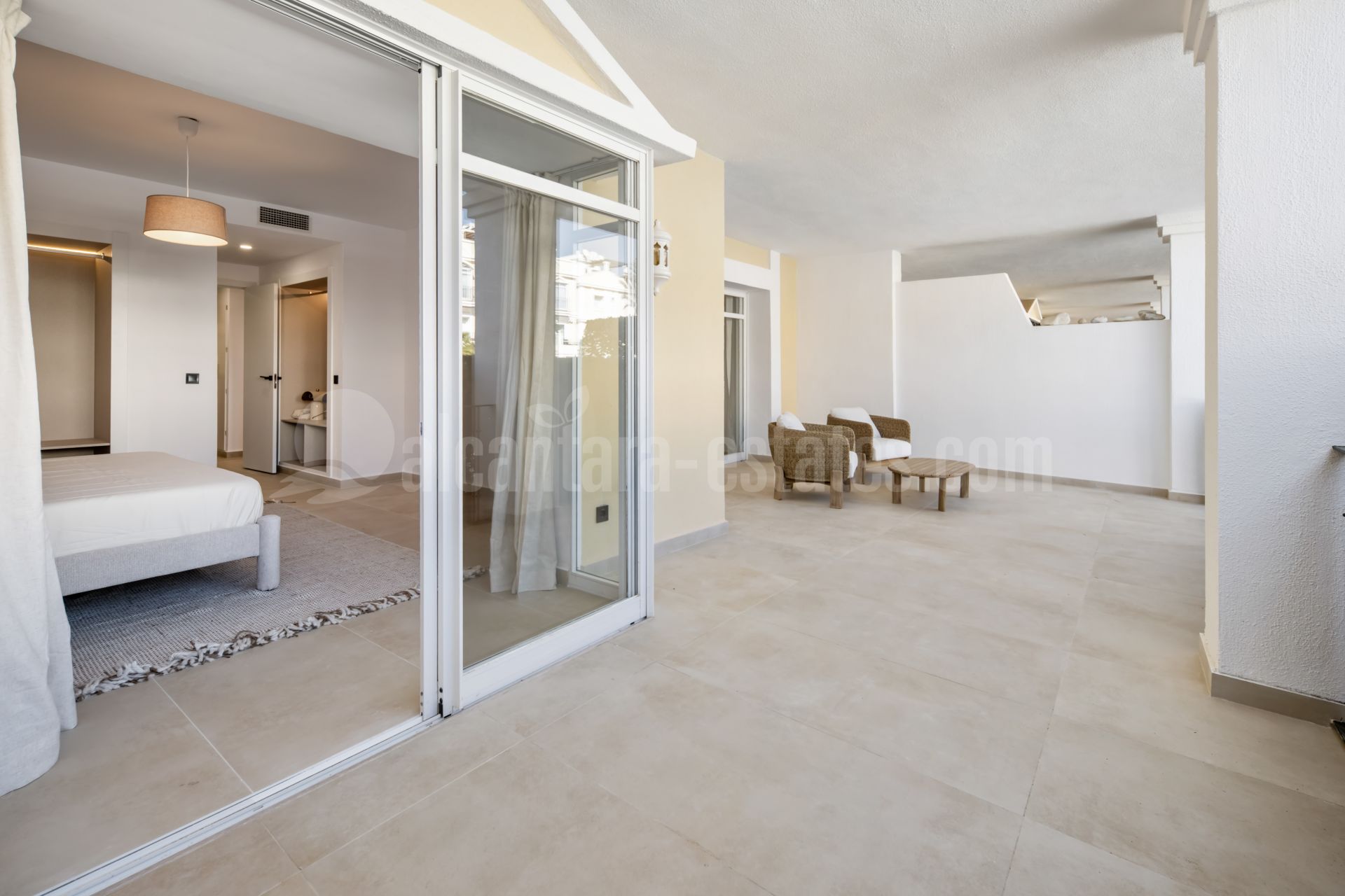 Apartment in Nueva Andalucia, Marbella