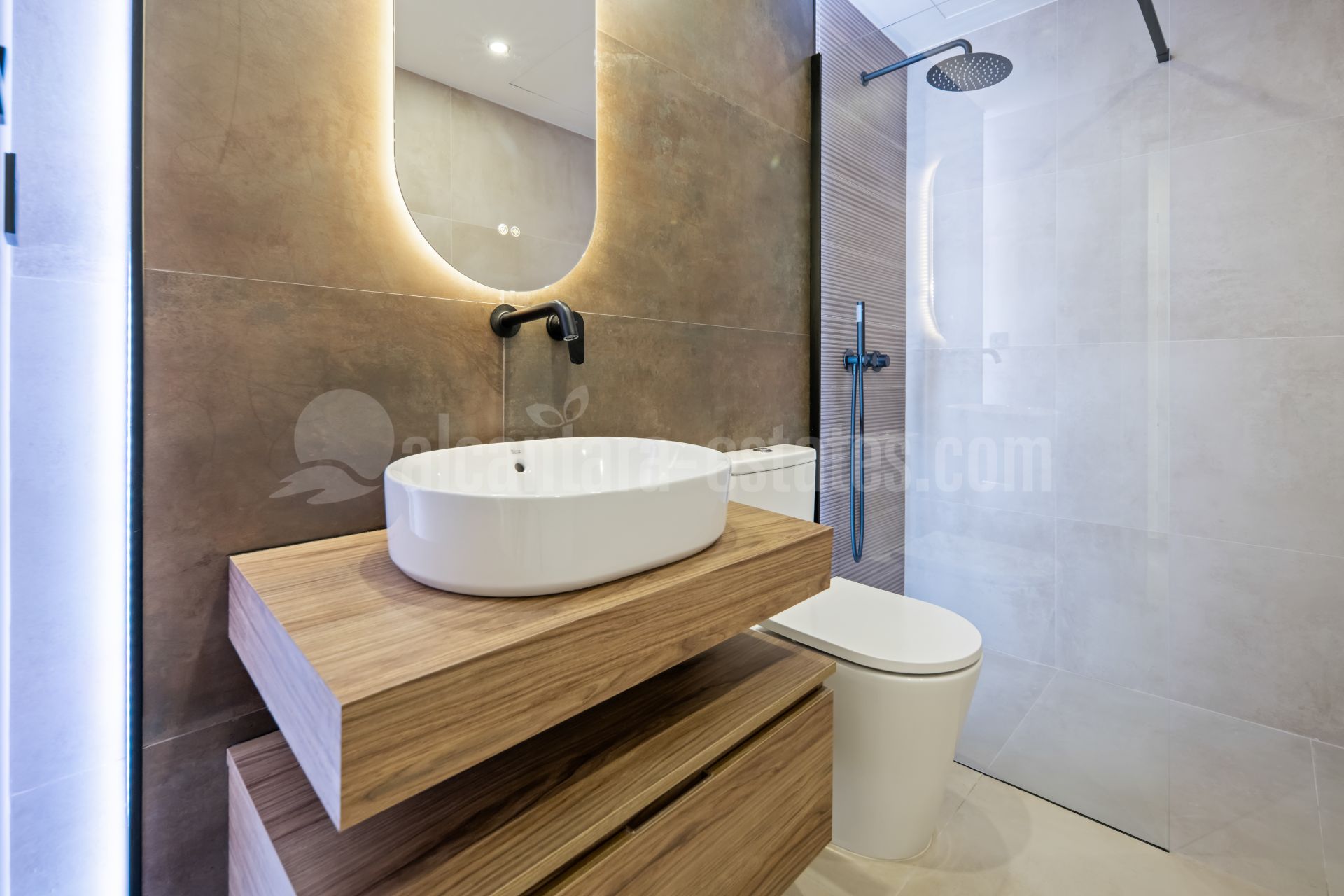 Apartment in Nueva Andalucia, Marbella