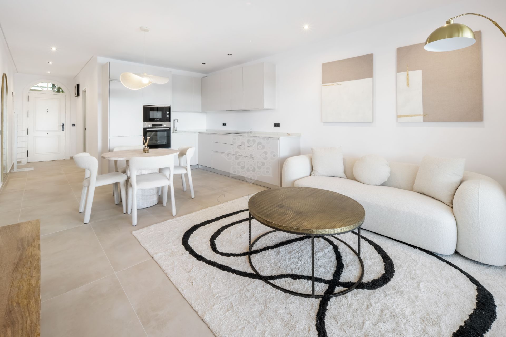 Apartment in Nueva Andalucia, Marbella