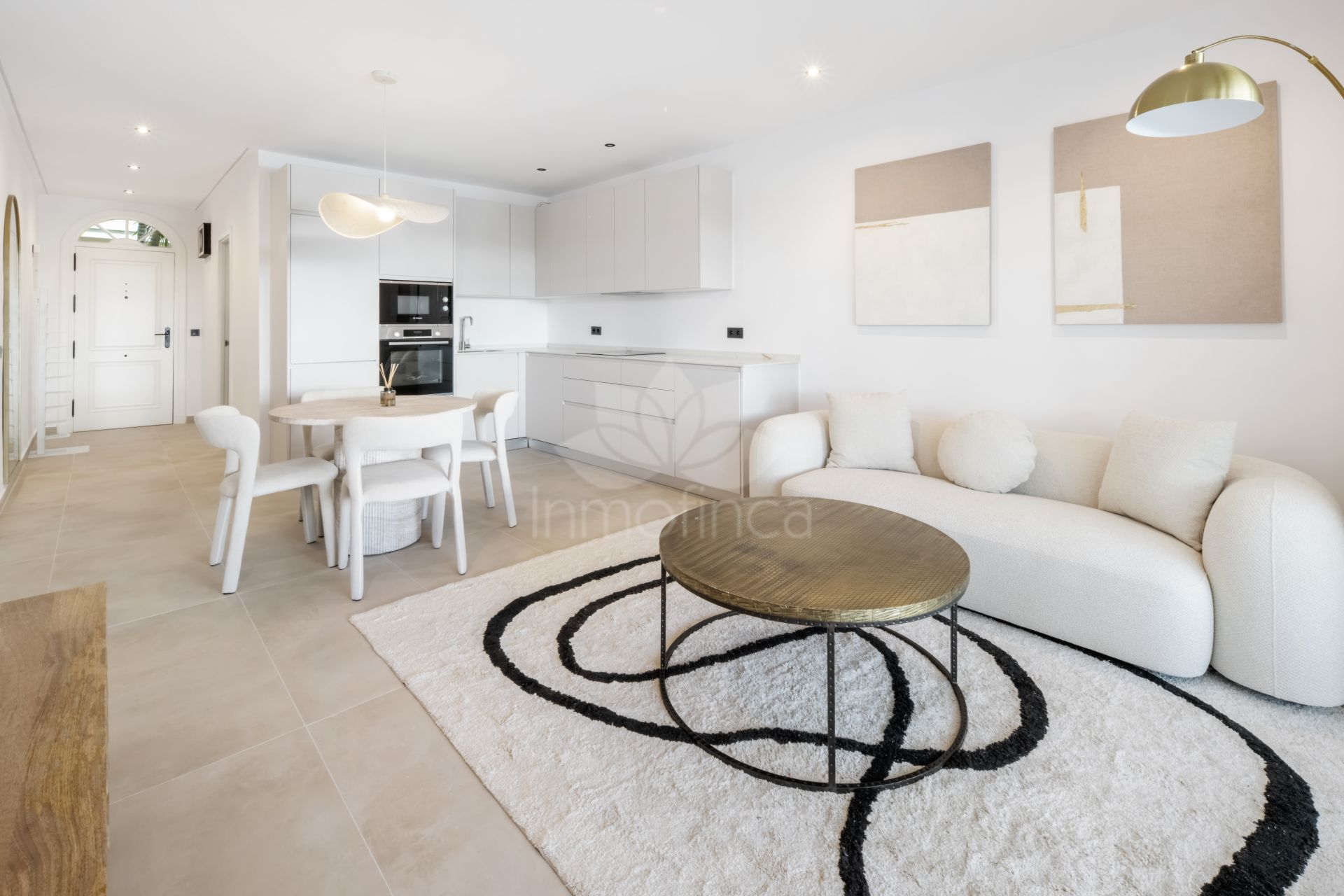 Apartamento en Nueva Andalucia, Marbella