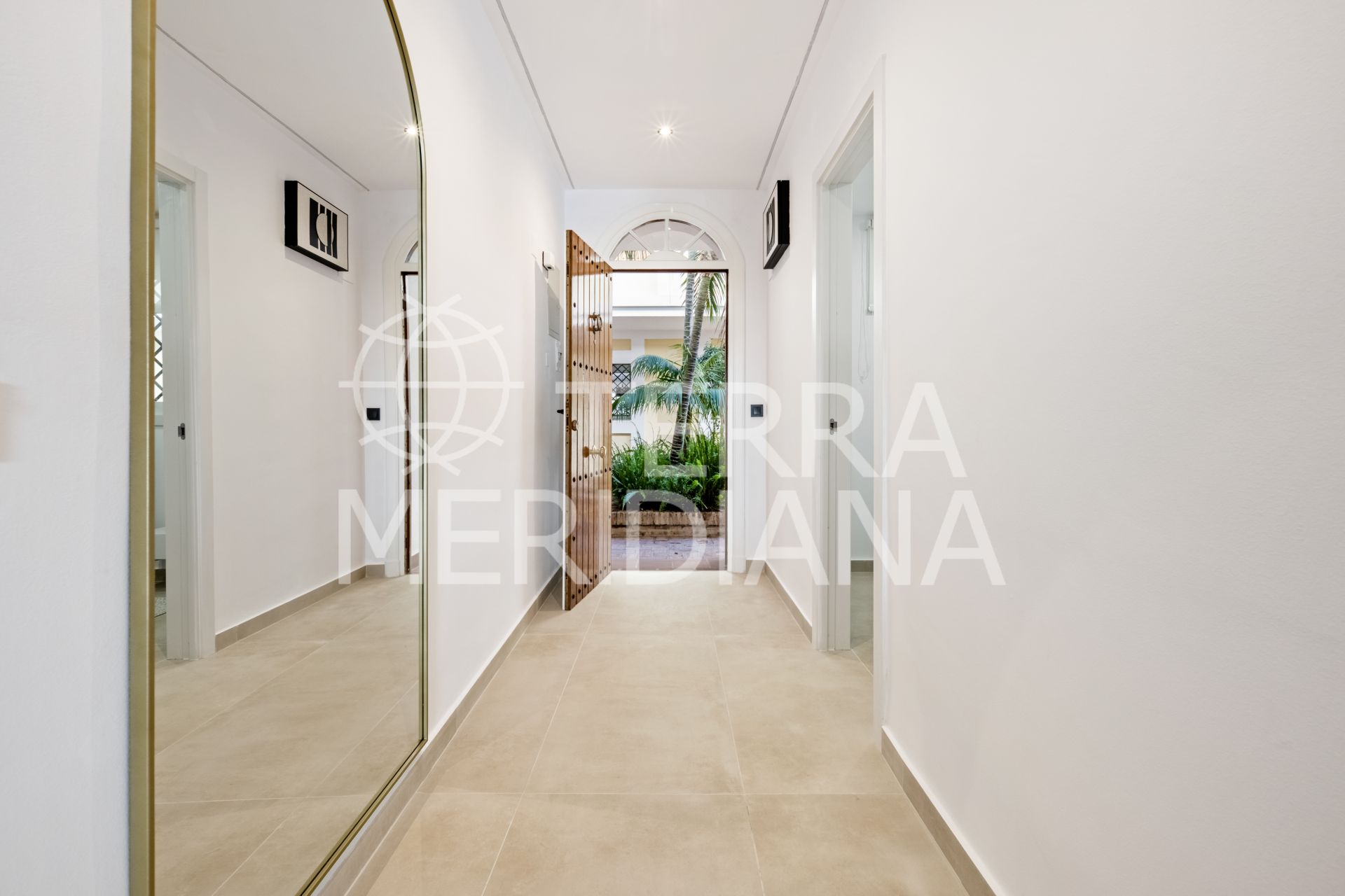 Apartment in Nueva Andalucia, Marbella