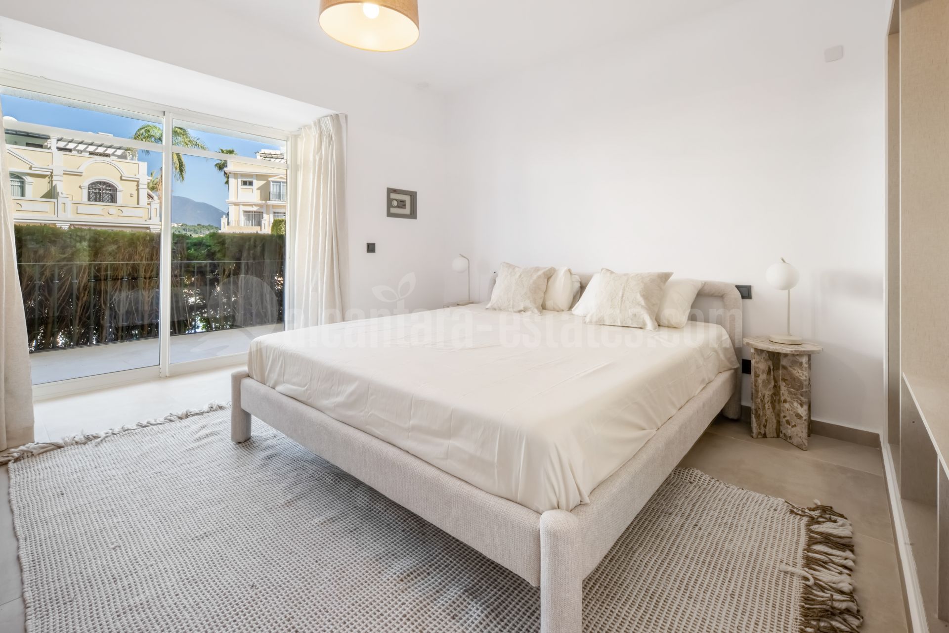 Apartment in Nueva Andalucia, Marbella
