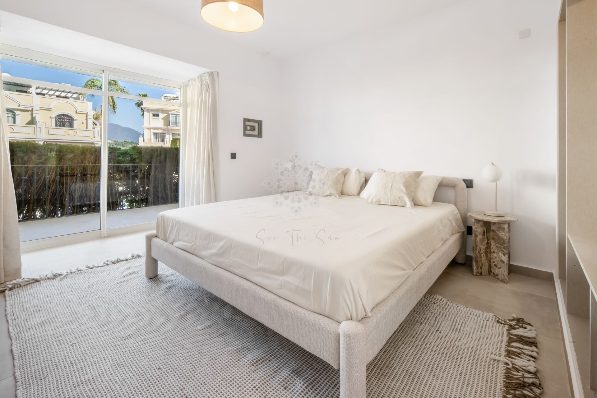 Apartment in Nueva Andalucia, Marbella