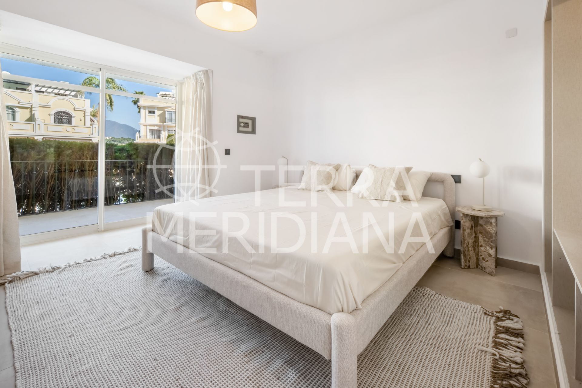 Apartment in Nueva Andalucia, Marbella
