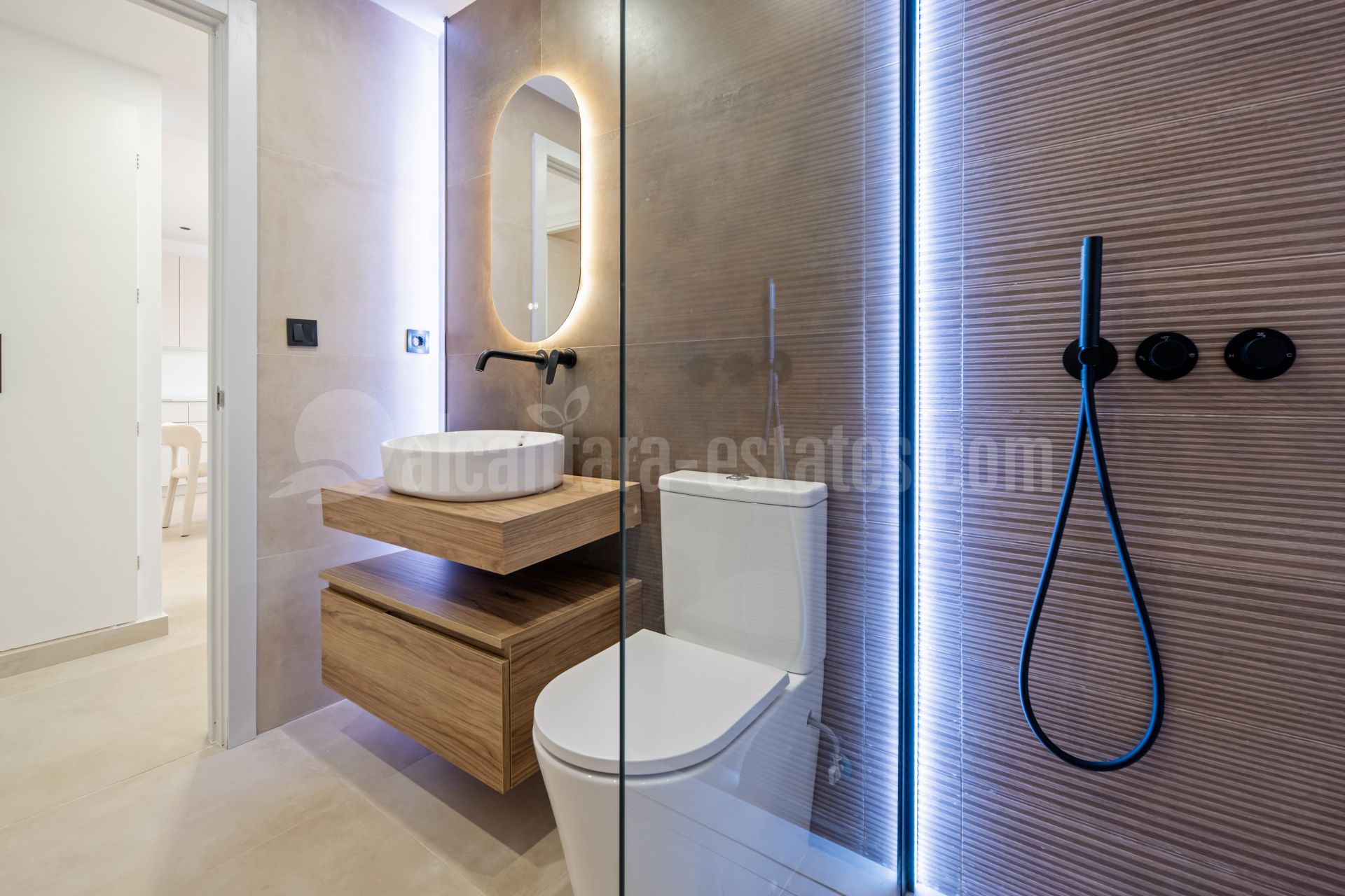 Apartment in Nueva Andalucia, Marbella