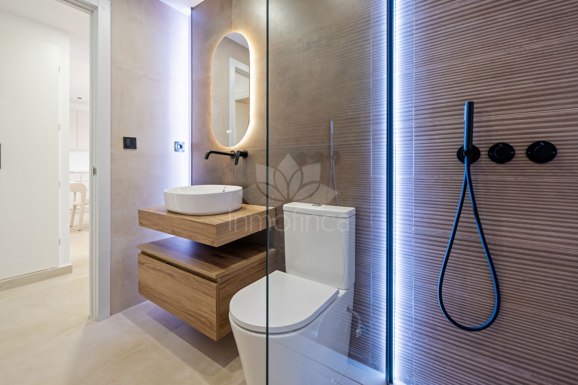 Apartamento en Nueva Andalucia, Marbella