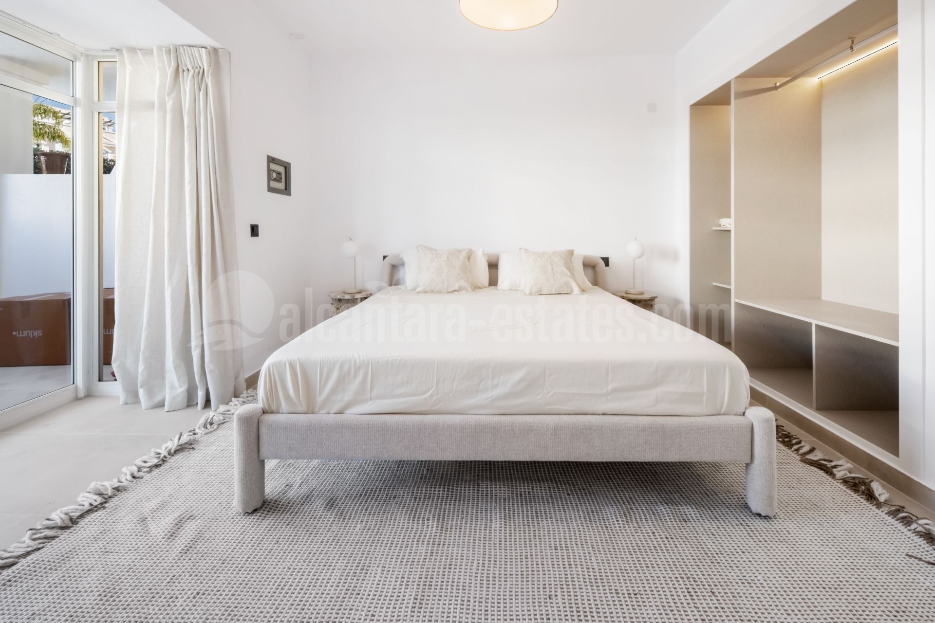 Apartment in Nueva Andalucia, Marbella