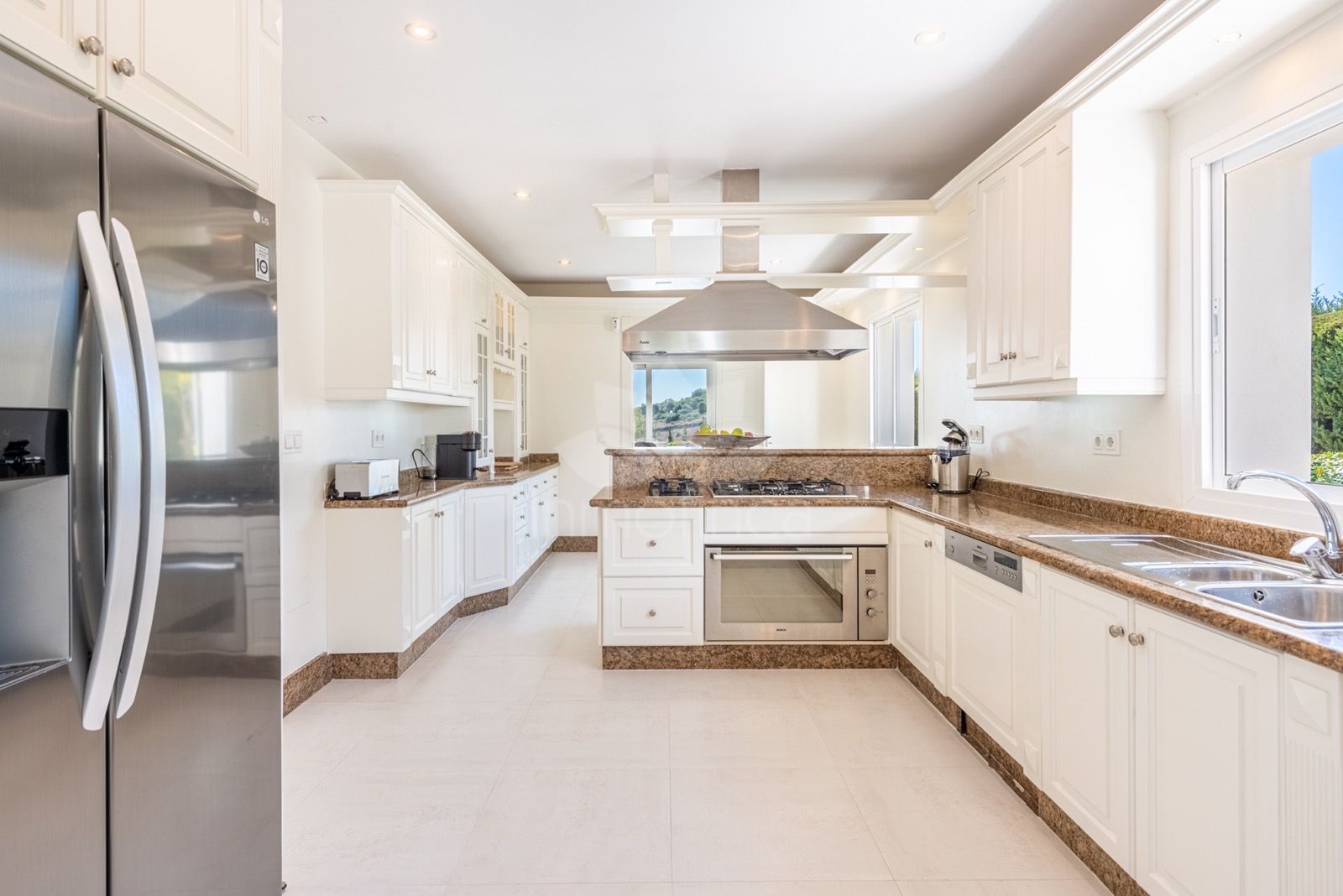 House in El Paraiso, Estepona