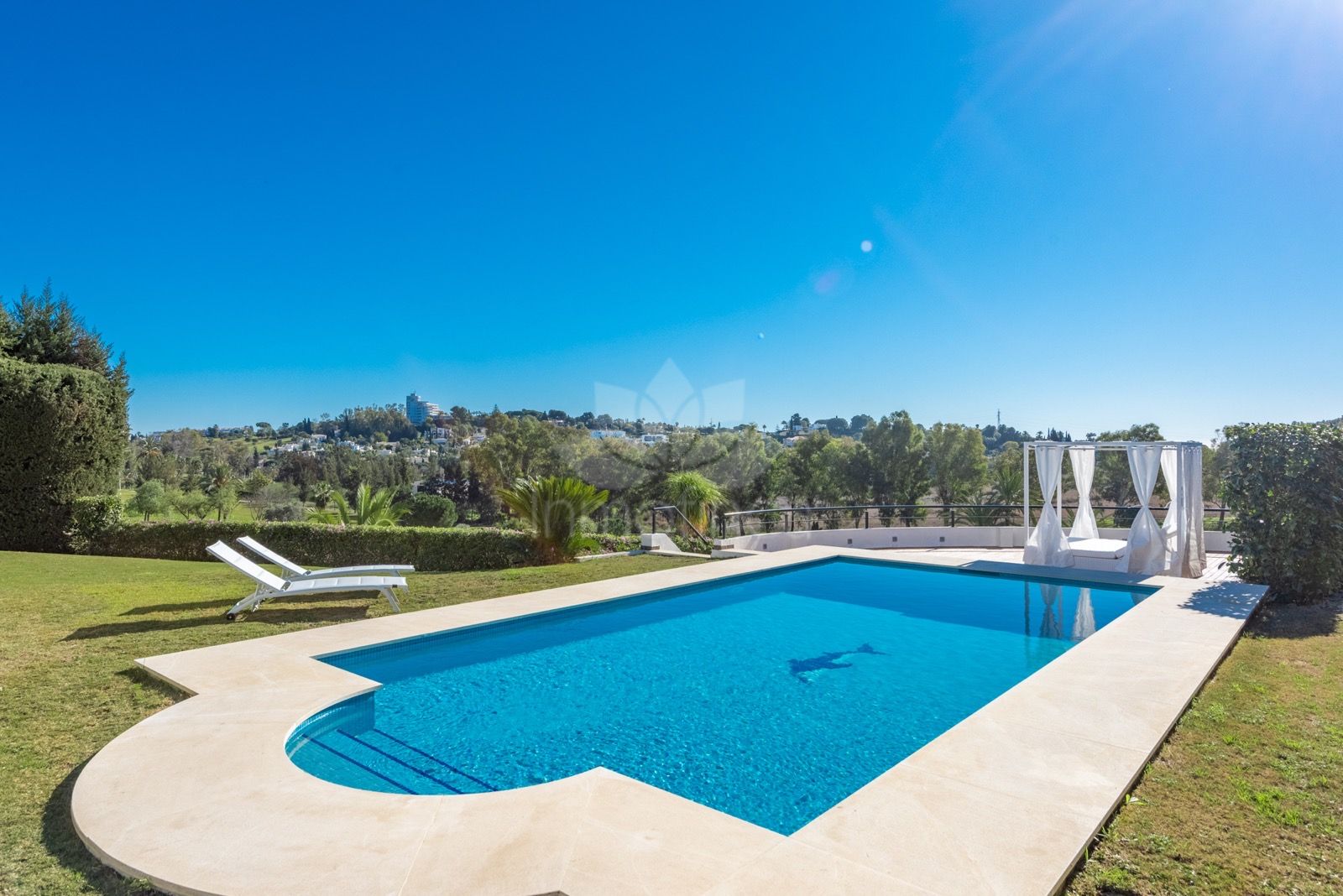 House in El Paraiso, Estepona