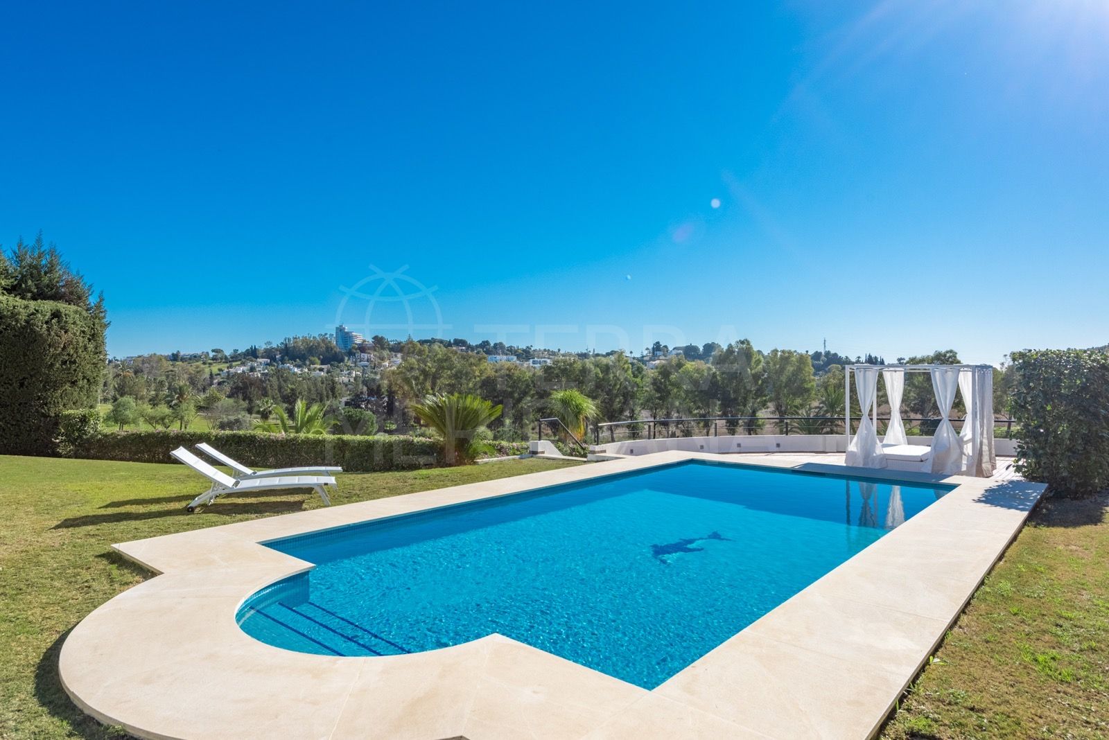 House in El Paraiso, Estepona