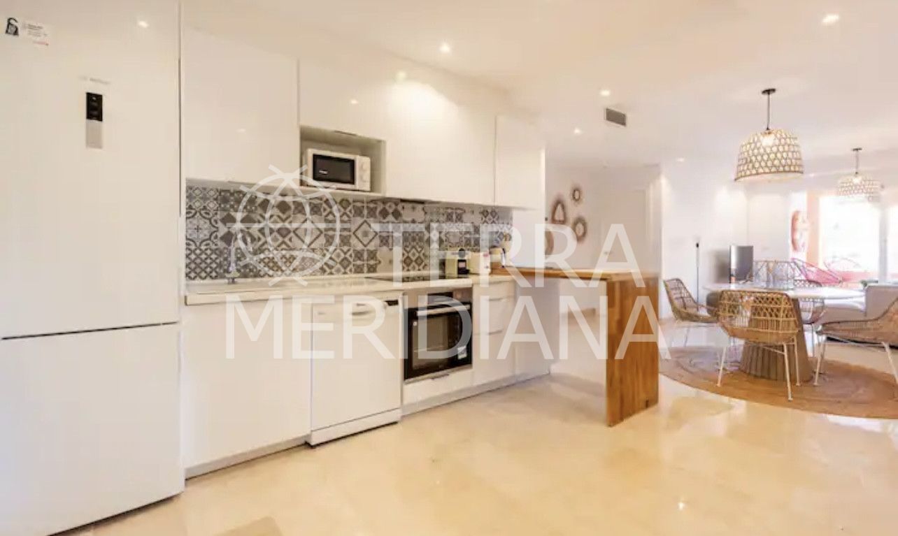 Apartment in Oasis de Marbella, Marbella