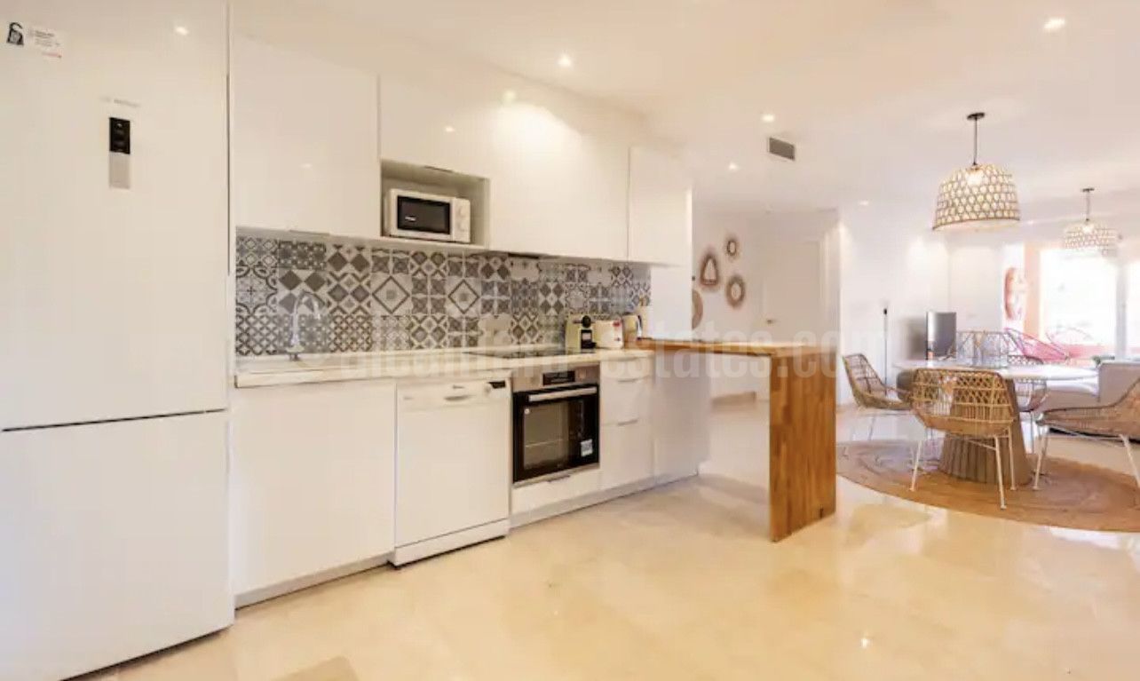 Apartment in Oasis de Marbella, Marbella