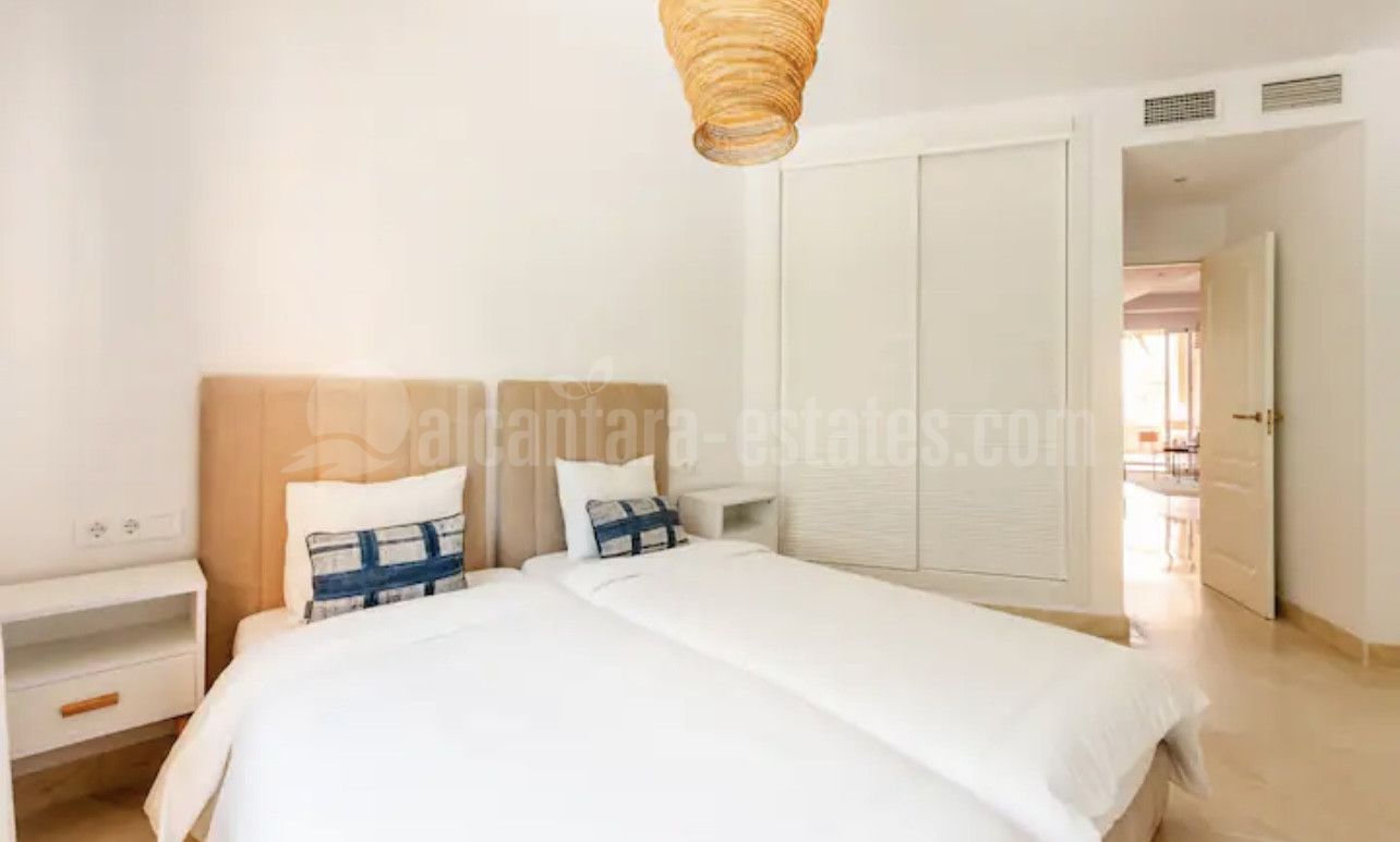 Apartment in Oasis de Marbella, Marbella