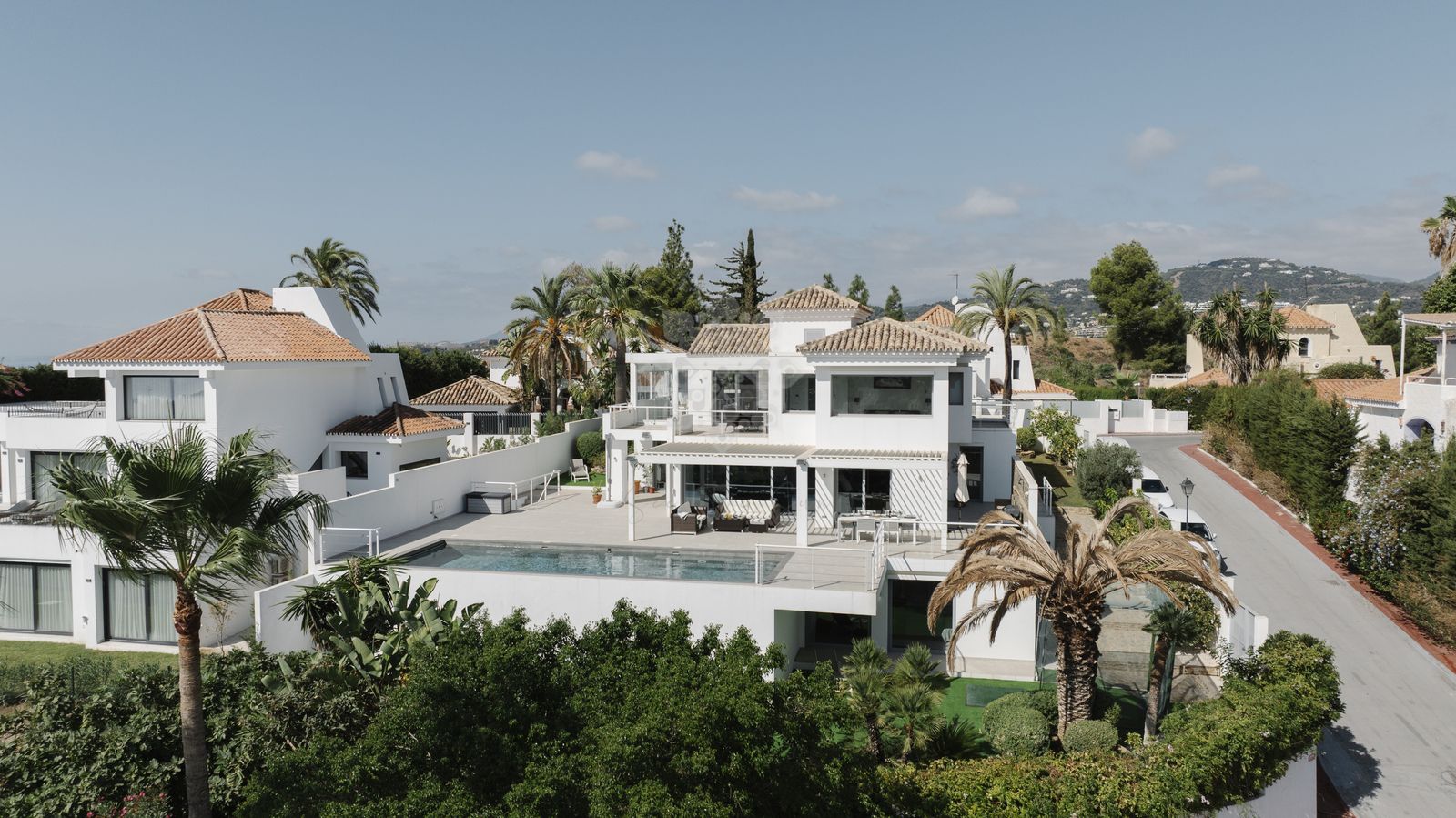 Villa in Nueva Andalucia, Marbella