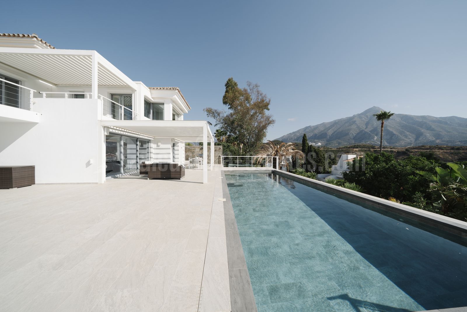 Villa in Nueva Andalucia, Marbella