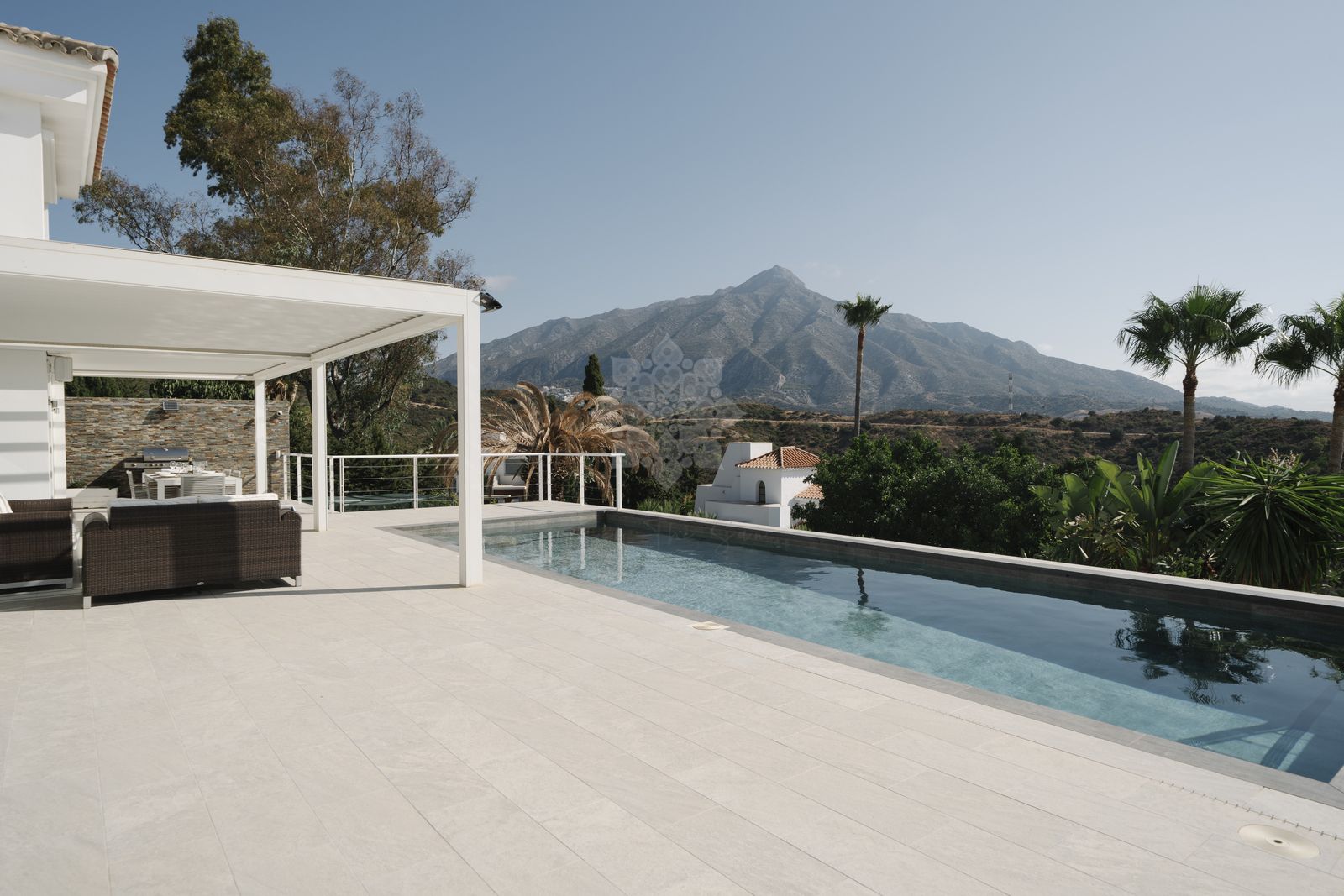 Villa in Nueva Andalucia, Marbella