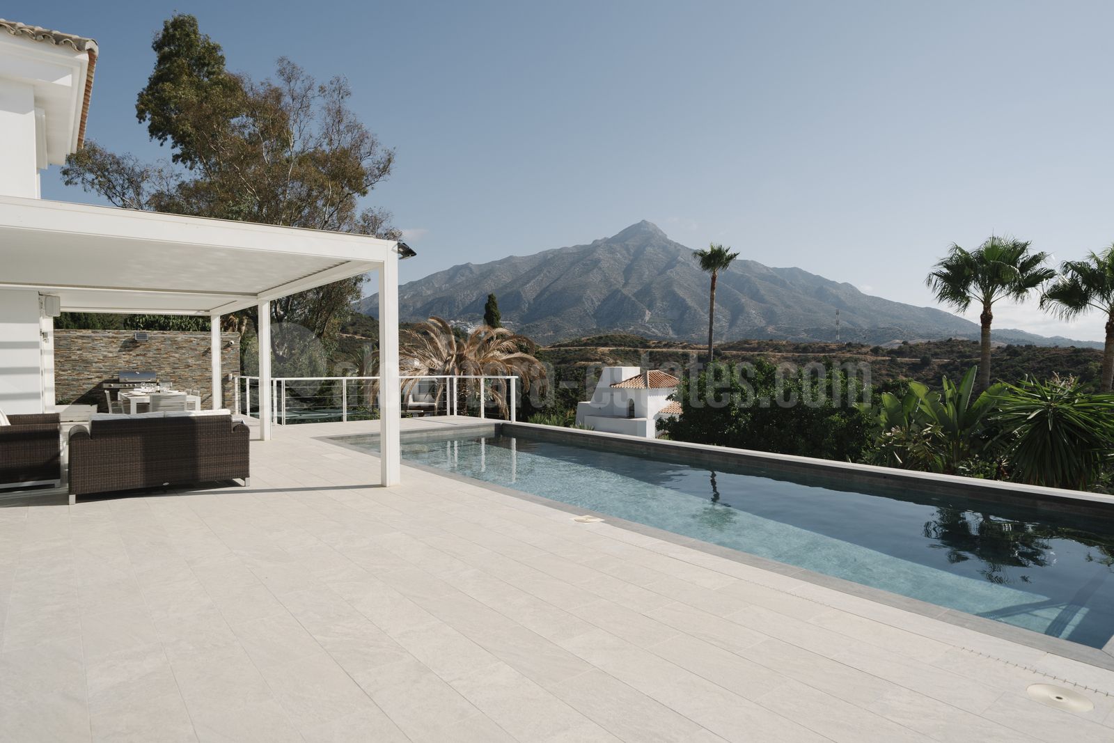 Villa in Nueva Andalucia, Marbella