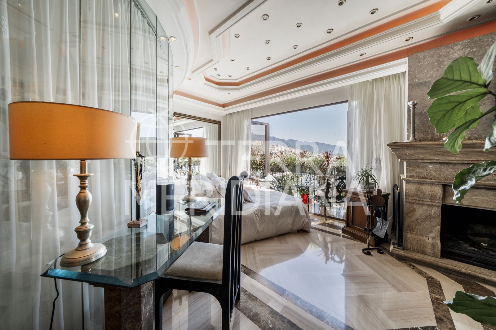 Duplex in Marbella - Puerto Banus, Marbella