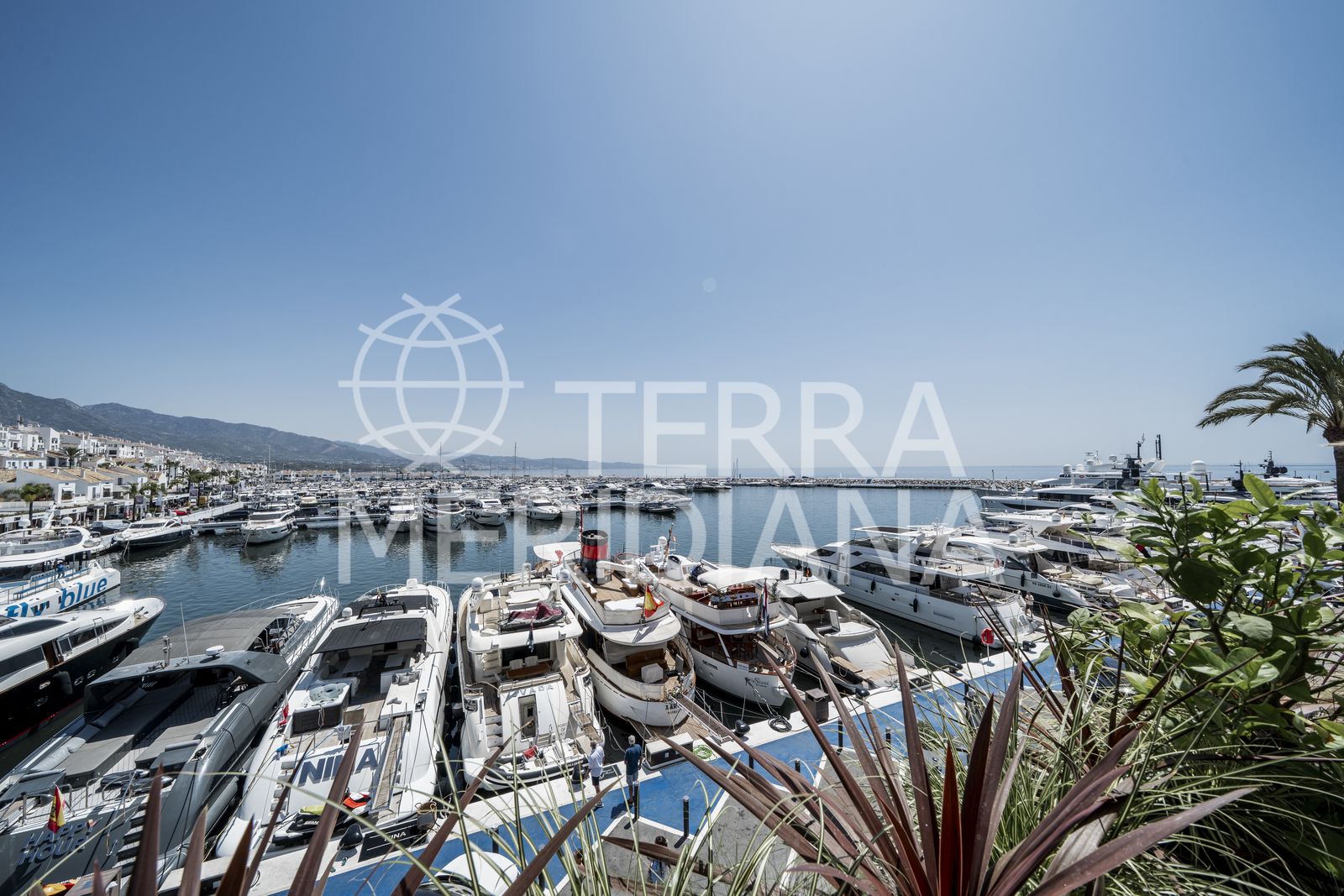 Duplex in Marbella - Puerto Banus, Marbella