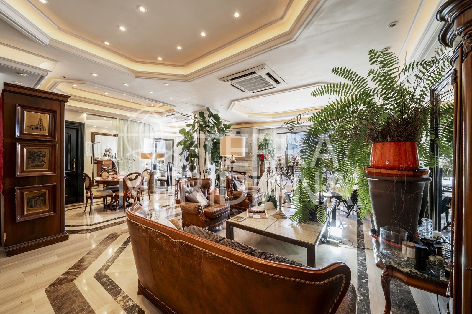 Duplex in Marbella - Puerto Banus, Marbella