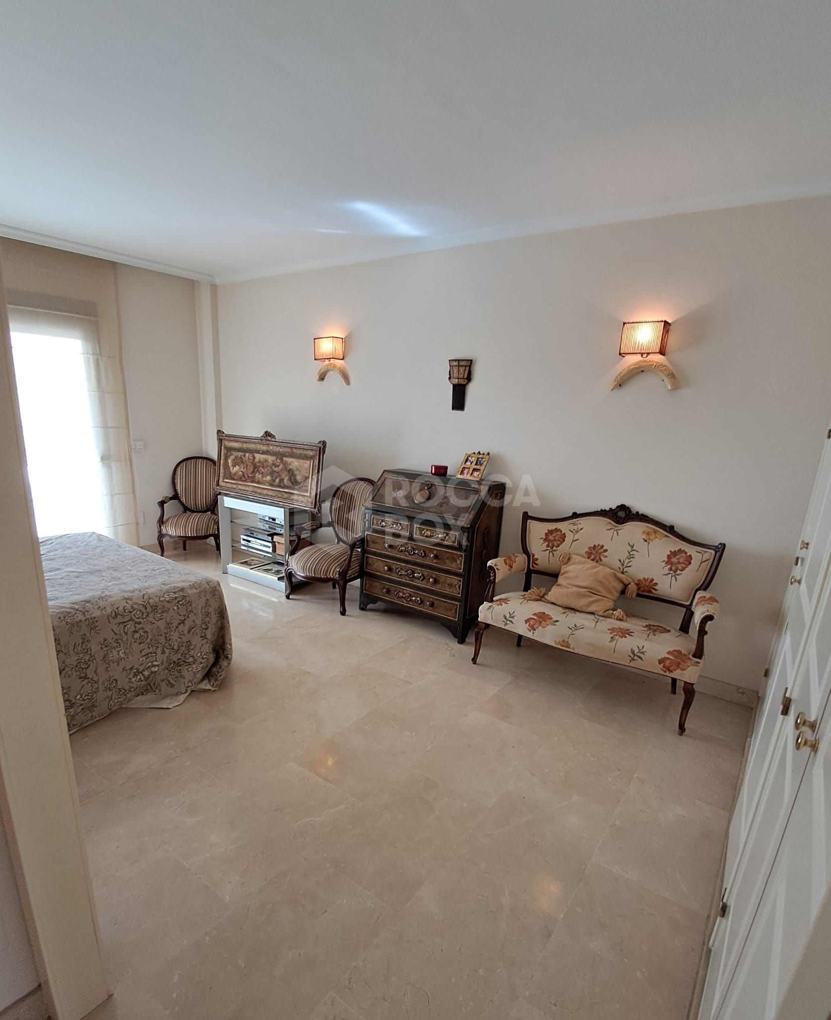 Town House for sale in Atalaya, Estepona East