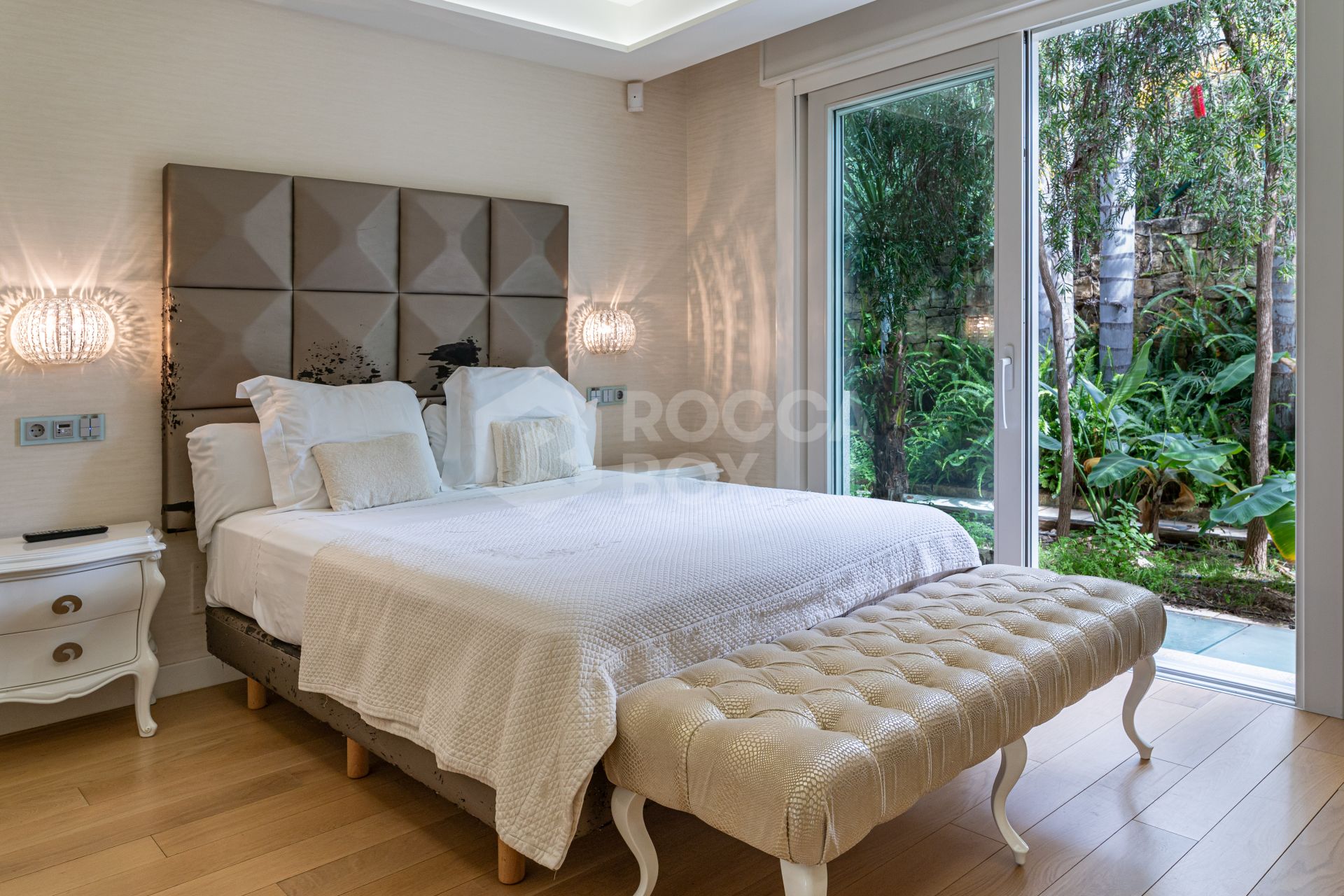 Luxury Villa in Bahía de Marbella