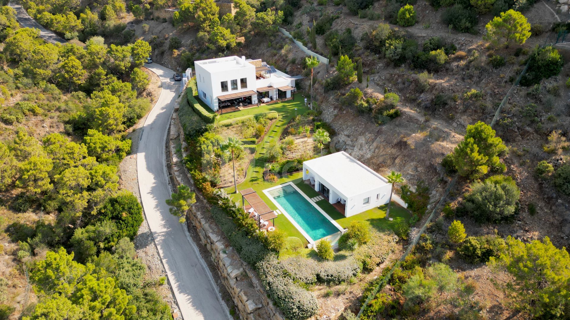 Magnificent villa at El Madroñal