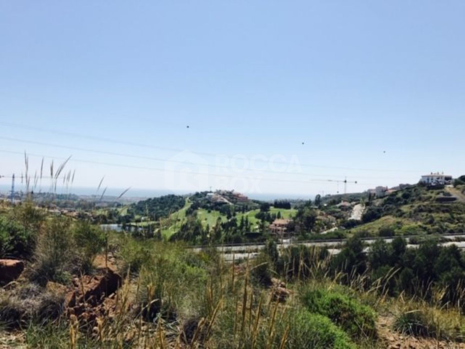 Plot for sale in La Alqueria, Benahavis