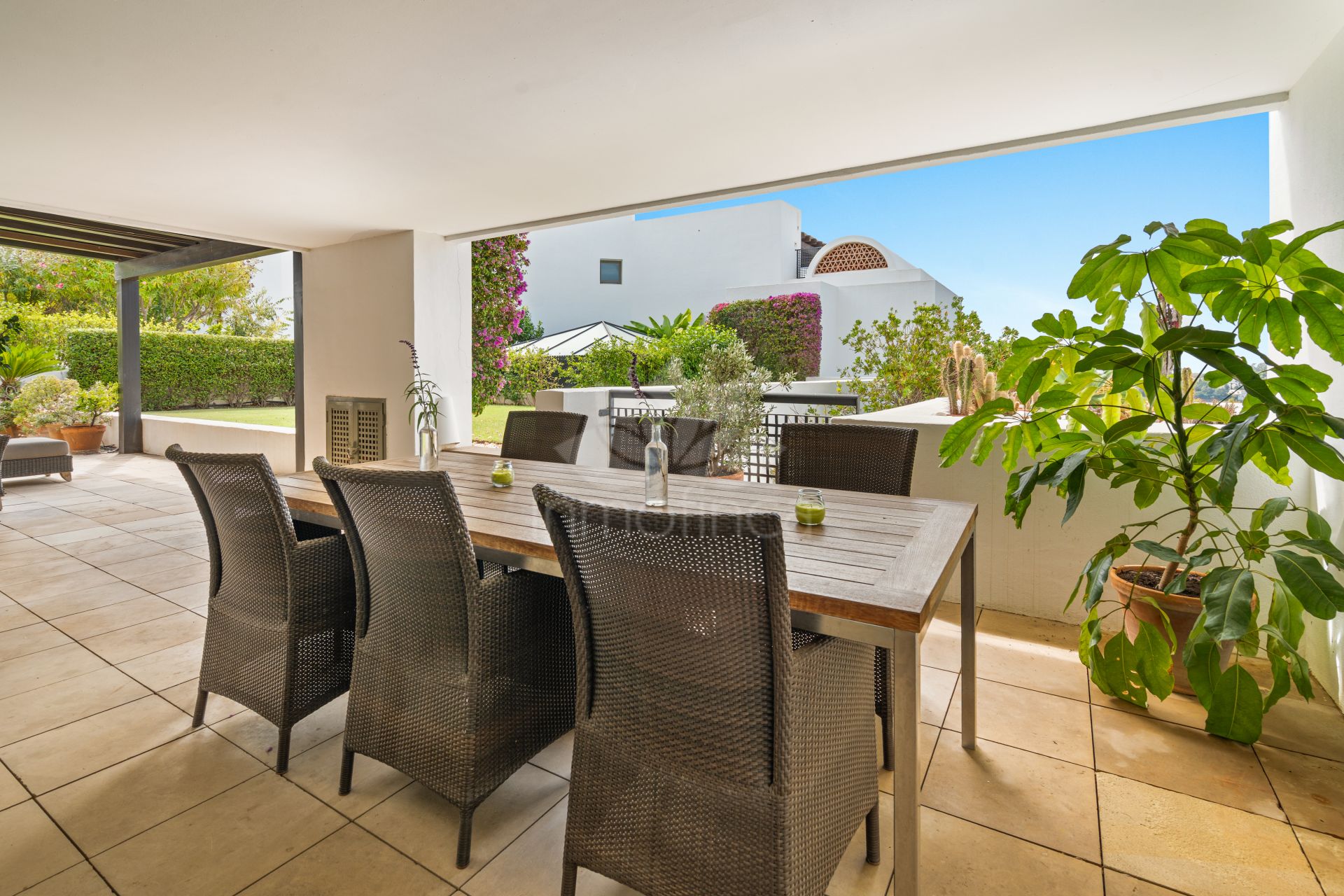 Apartment in Los Flamingos, Benahavis