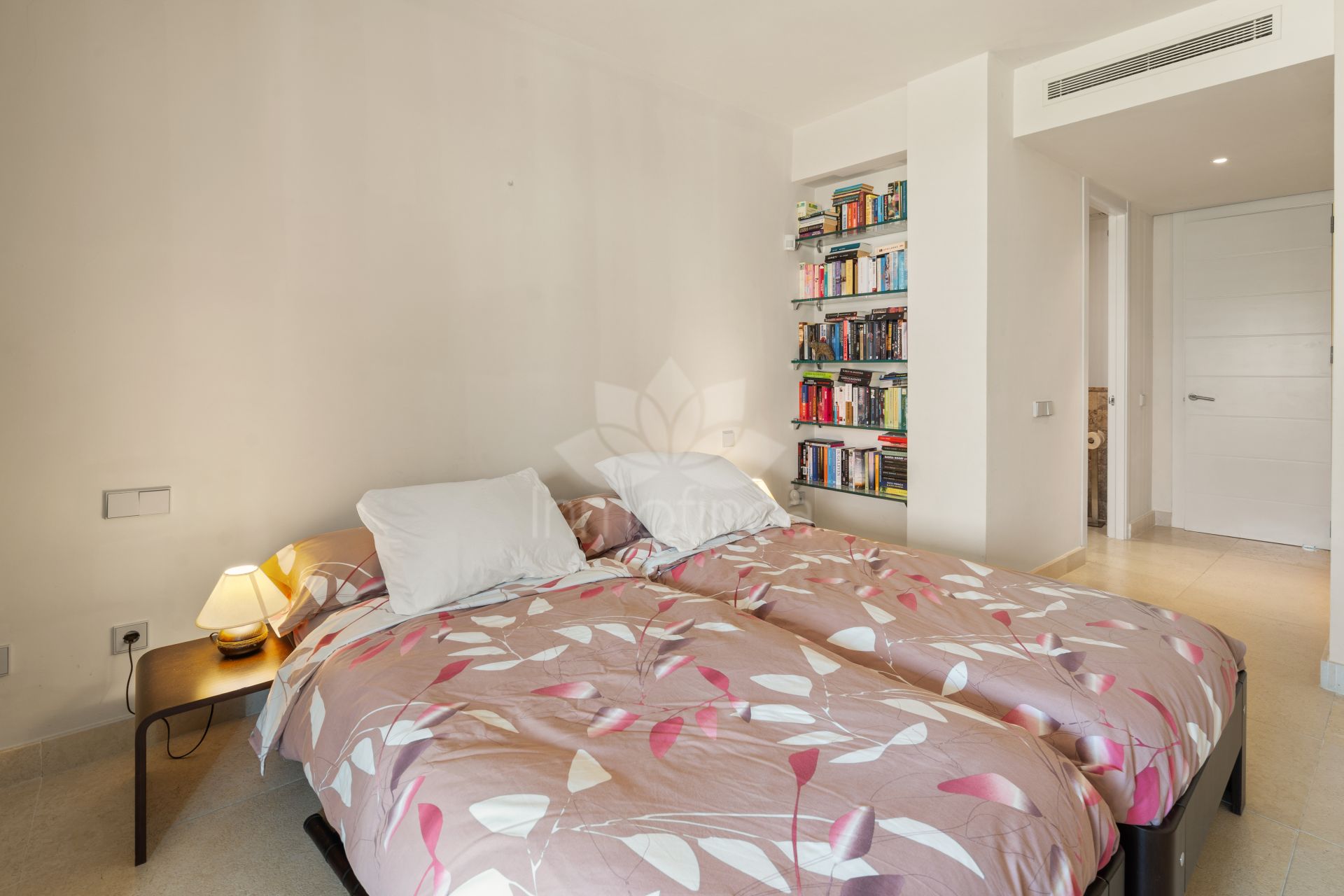 Apartment in Los Flamingos, Benahavis