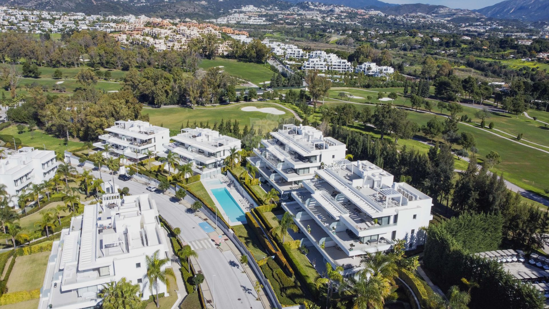 Apartment in New Golden Mile, Estepona